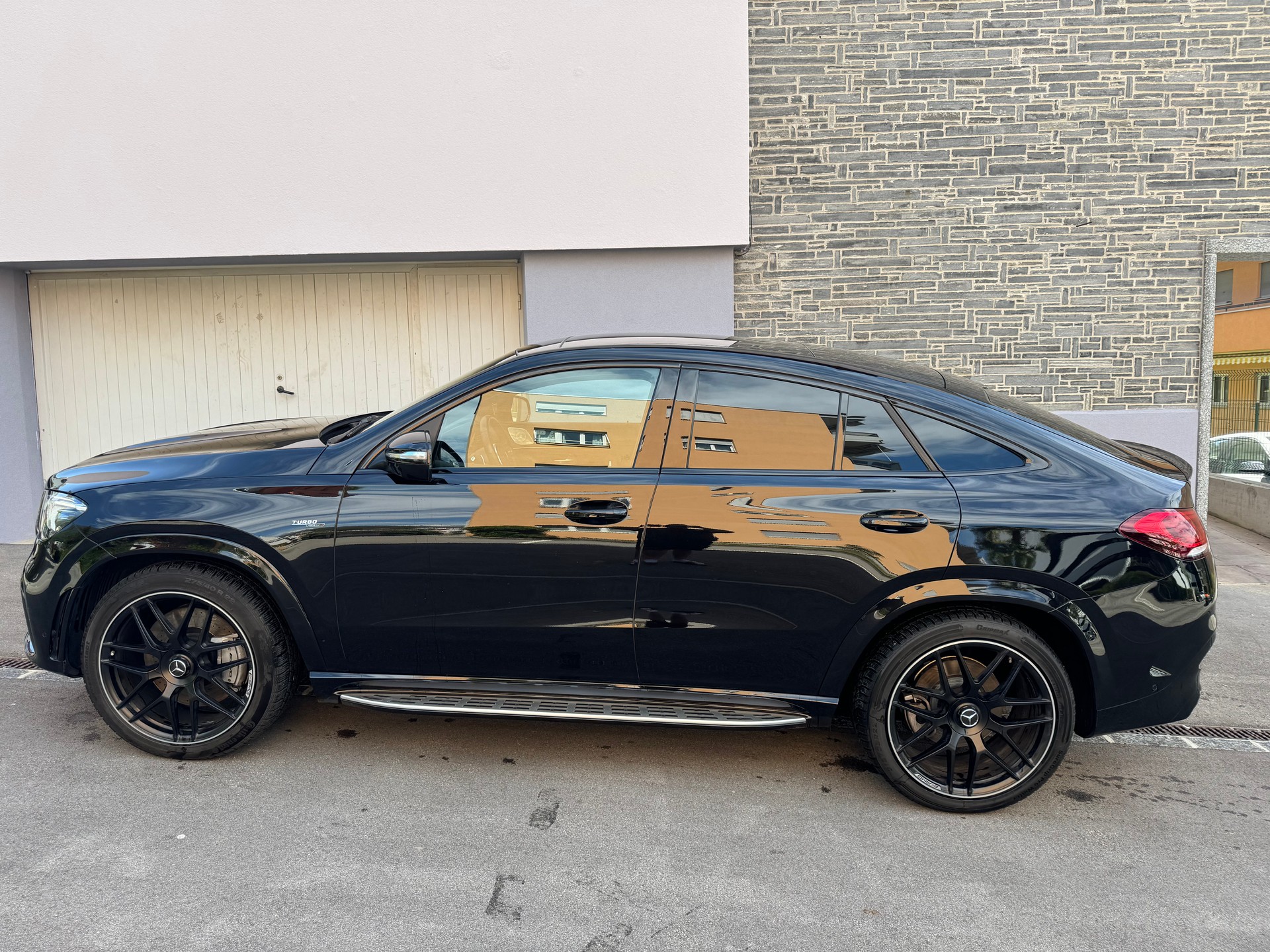 MERCEDES-BENZ GLE Coupé 53 AMG 4Matic+ Speedshift-image-1