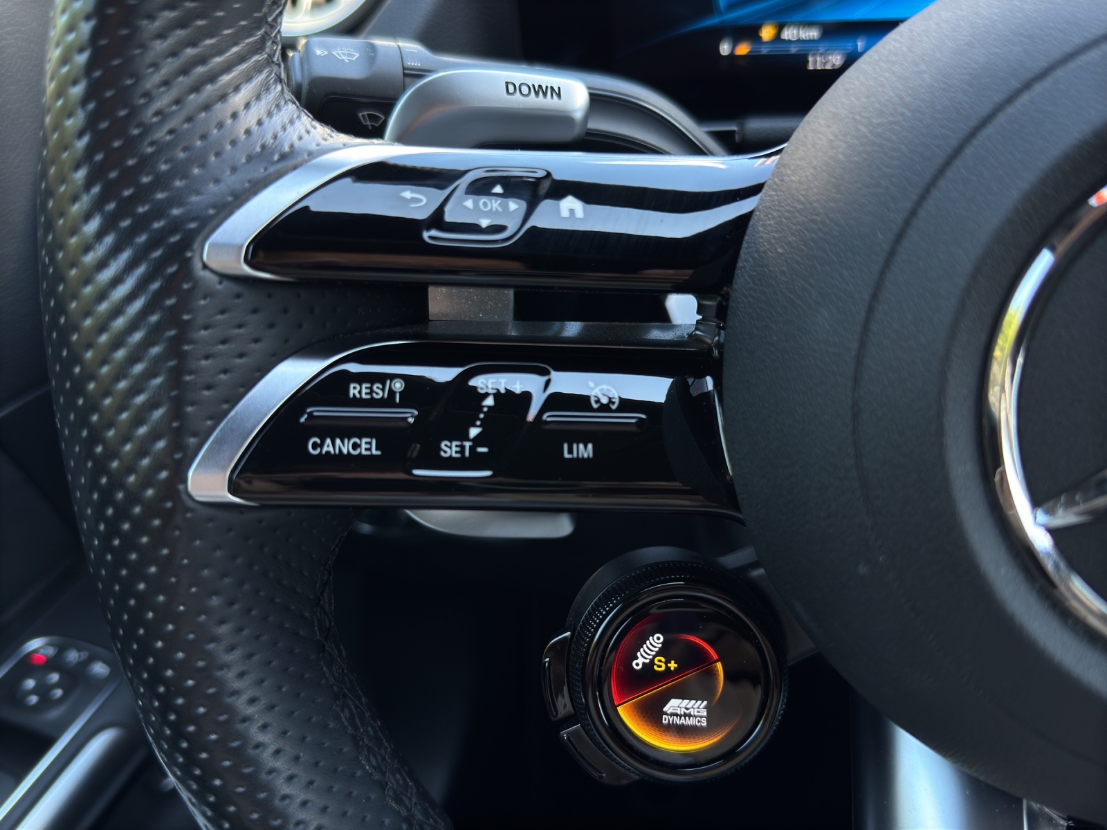 MERCEDES-BENZ GLA AMG 35 4Matic 8G-DCT-image-28