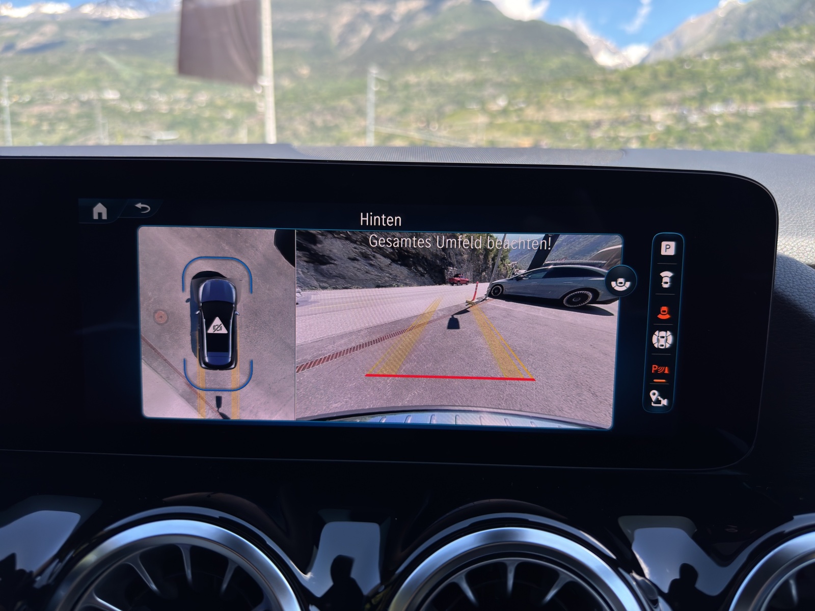 MERCEDES-BENZ GLA AMG 35 4Matic 8G-DCT-image-27