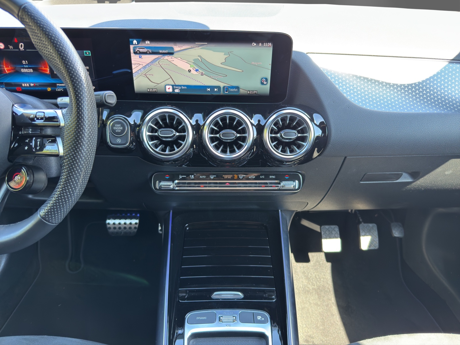 MERCEDES-BENZ GLA AMG 35 4Matic 8G-DCT-image-14