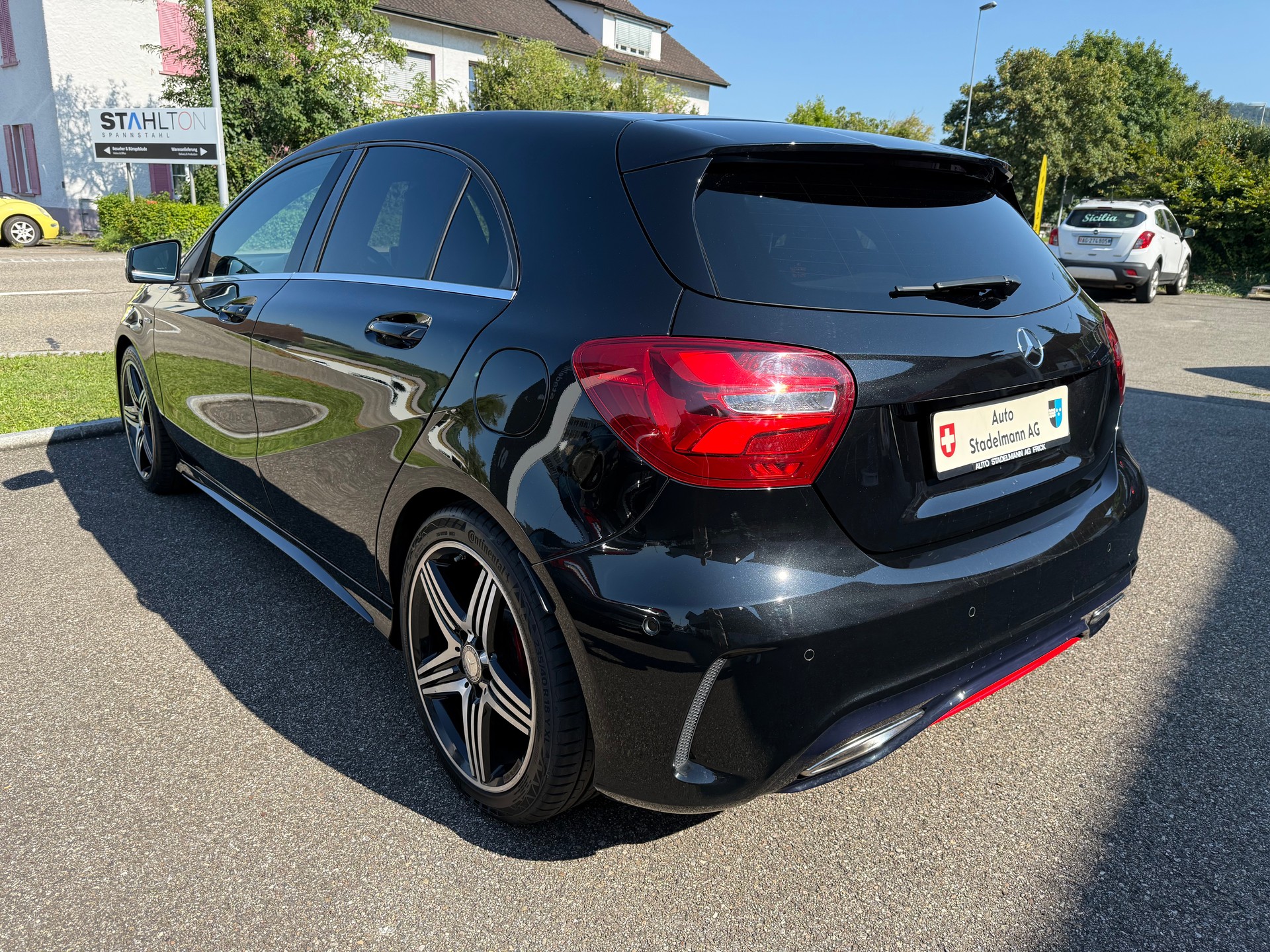MERCEDES-BENZ A 250 Sport-image-7