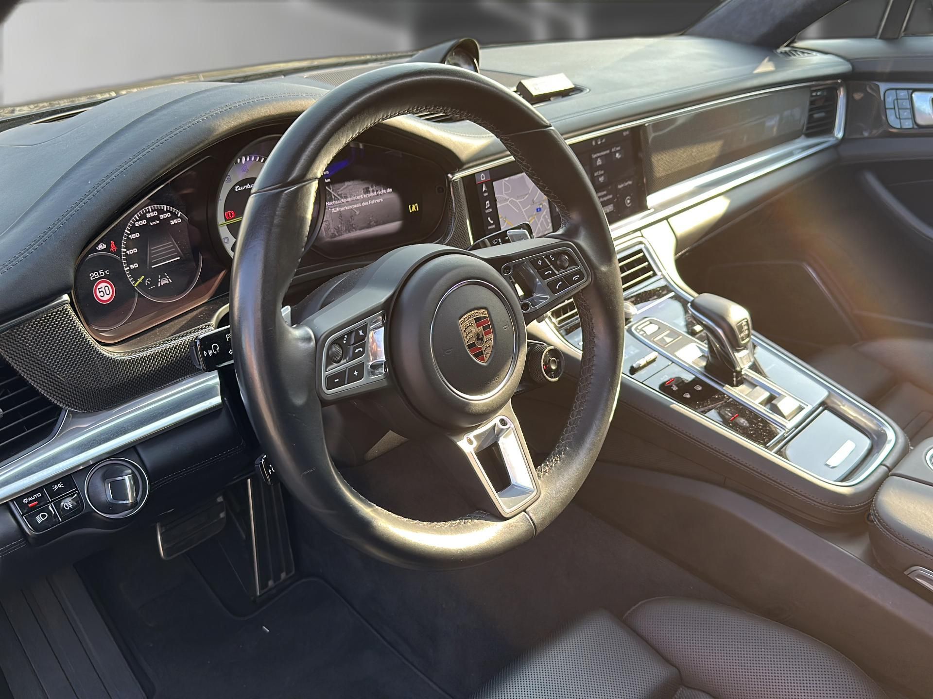 PORSCHE Panamera Turbo S E-Hybrid PDK-image-8