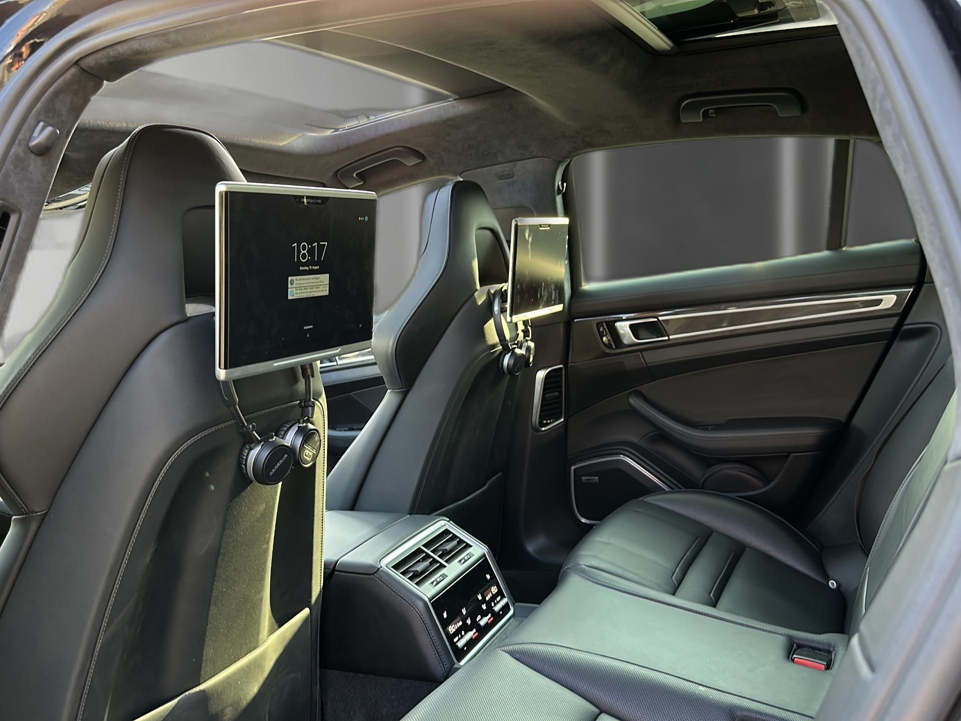 PORSCHE Panamera Turbo S E-Hybrid PDK-image-12