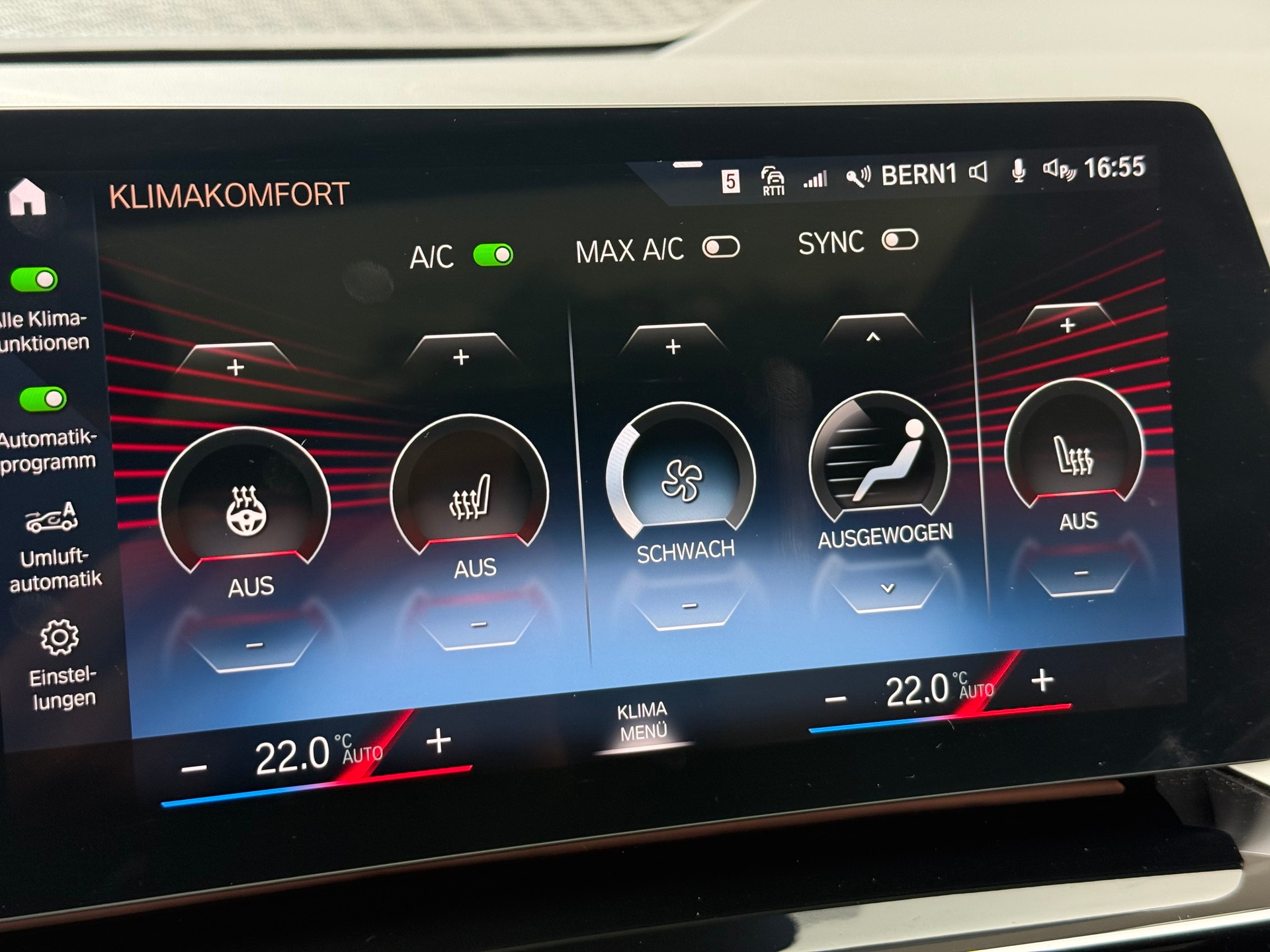BMW 230e xDrive Active Tourer M Sport-image-11