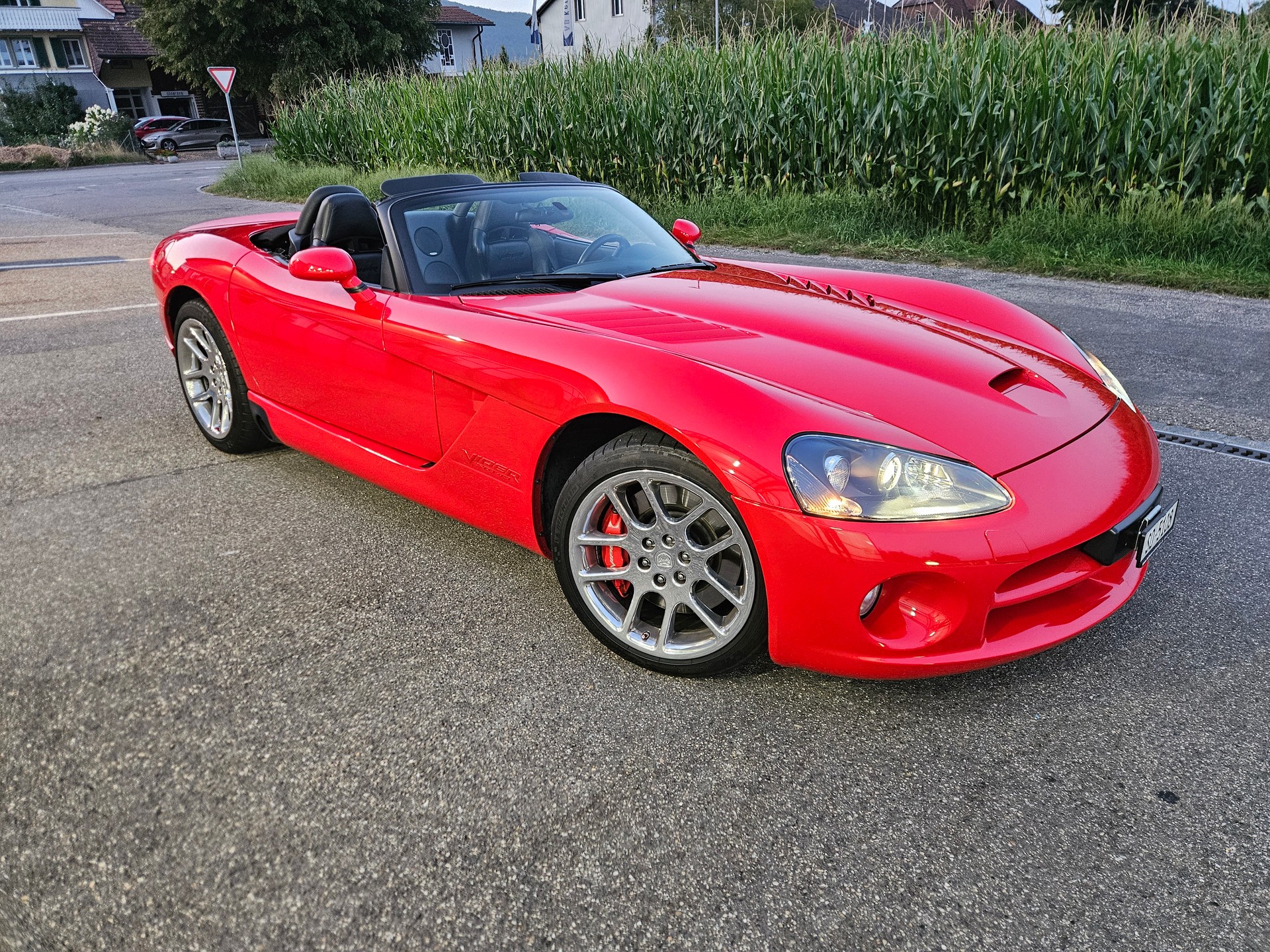 DODGE Viper SRT-10-image-1
