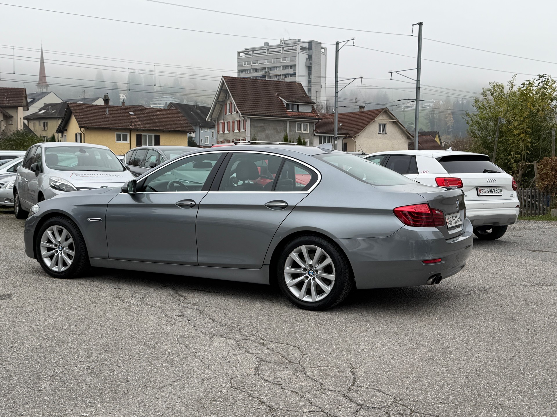 BMW 520d xDrive Steptronic-image-12