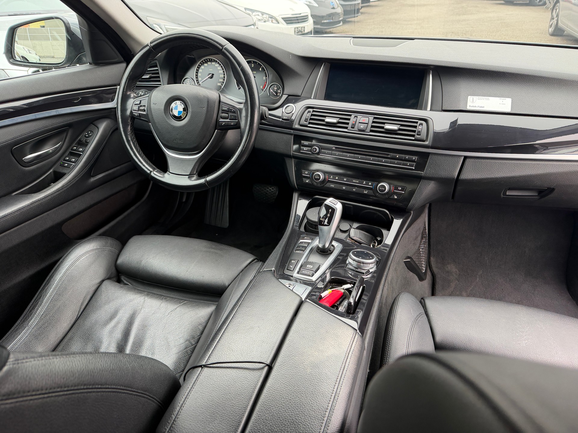 BMW 520d xDrive Steptronic-image-6