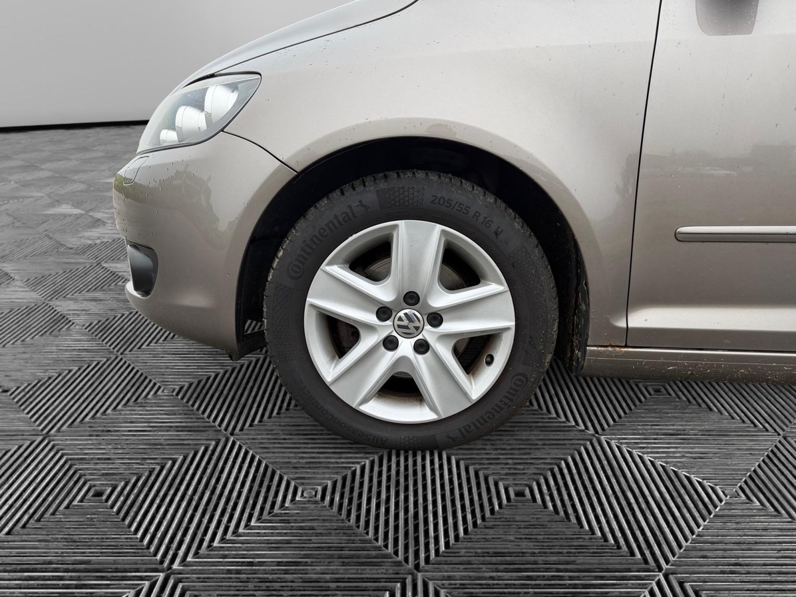 VW Golf Plus 1.4 TSI Highline-image-8