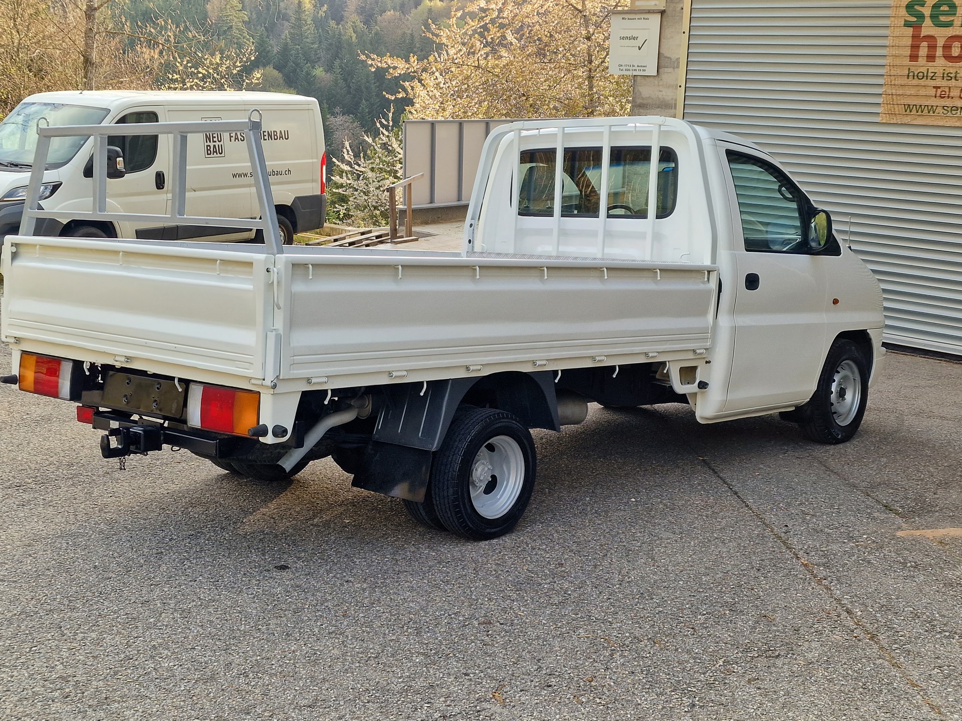 HYUNDAI H-1 Camionnette 2.5TDI-image-3