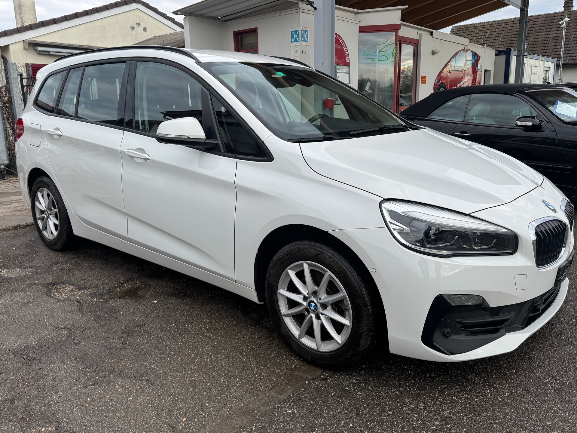 BMW 218d Gran Tourer Spor Line Steptronic-image-1