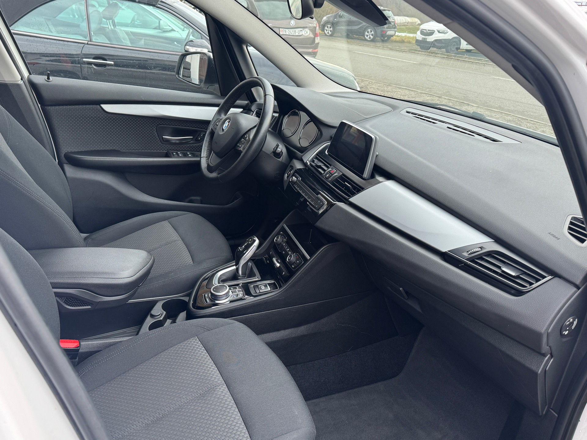 BMW 218d Gran Tourer Spor Line Steptronic-image-7