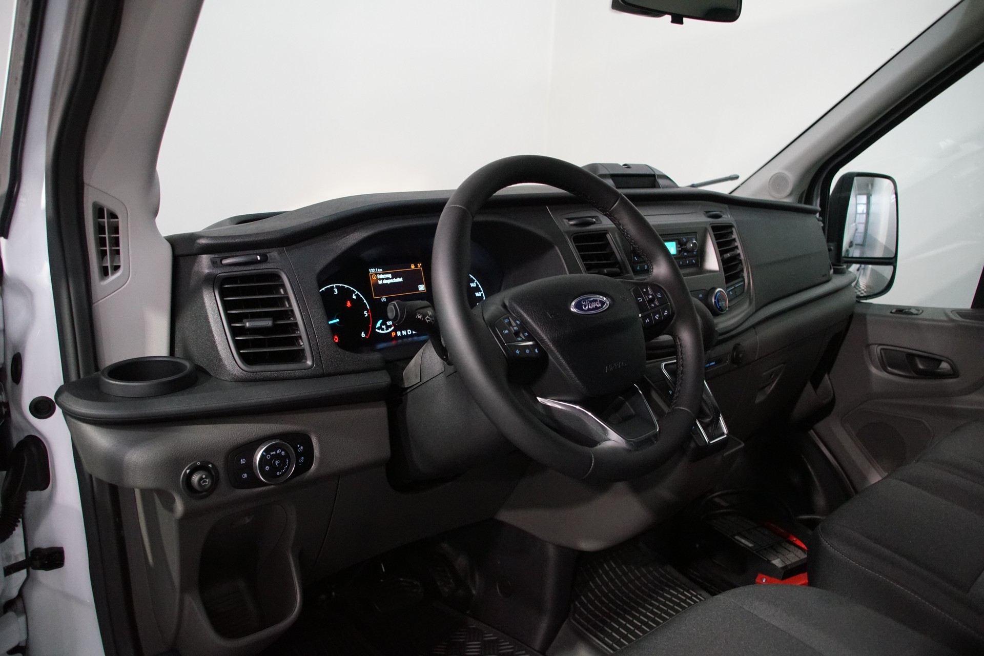 FORD Transit Van 350 L3 Trend 2.0 TDCi 130 FWD A-image-13