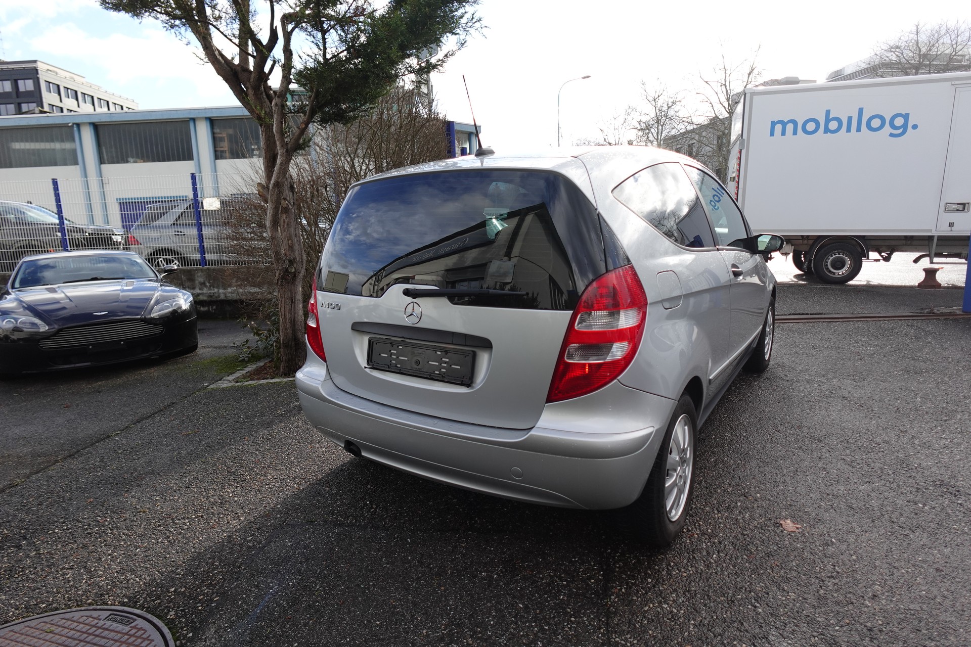MERCEDES-BENZ A 150 Classic-image-4