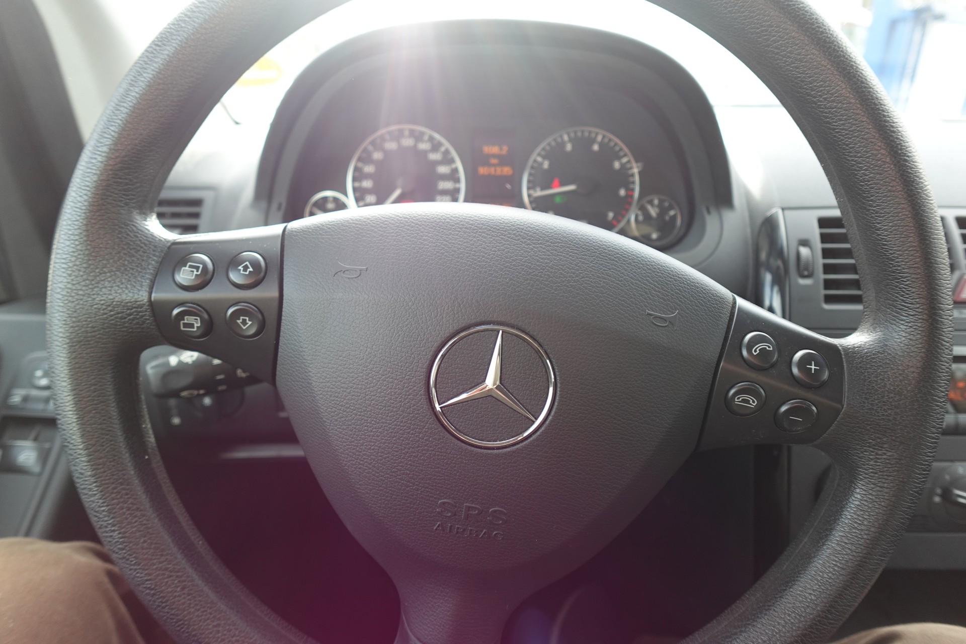 MERCEDES-BENZ A 150 Classic-image-7