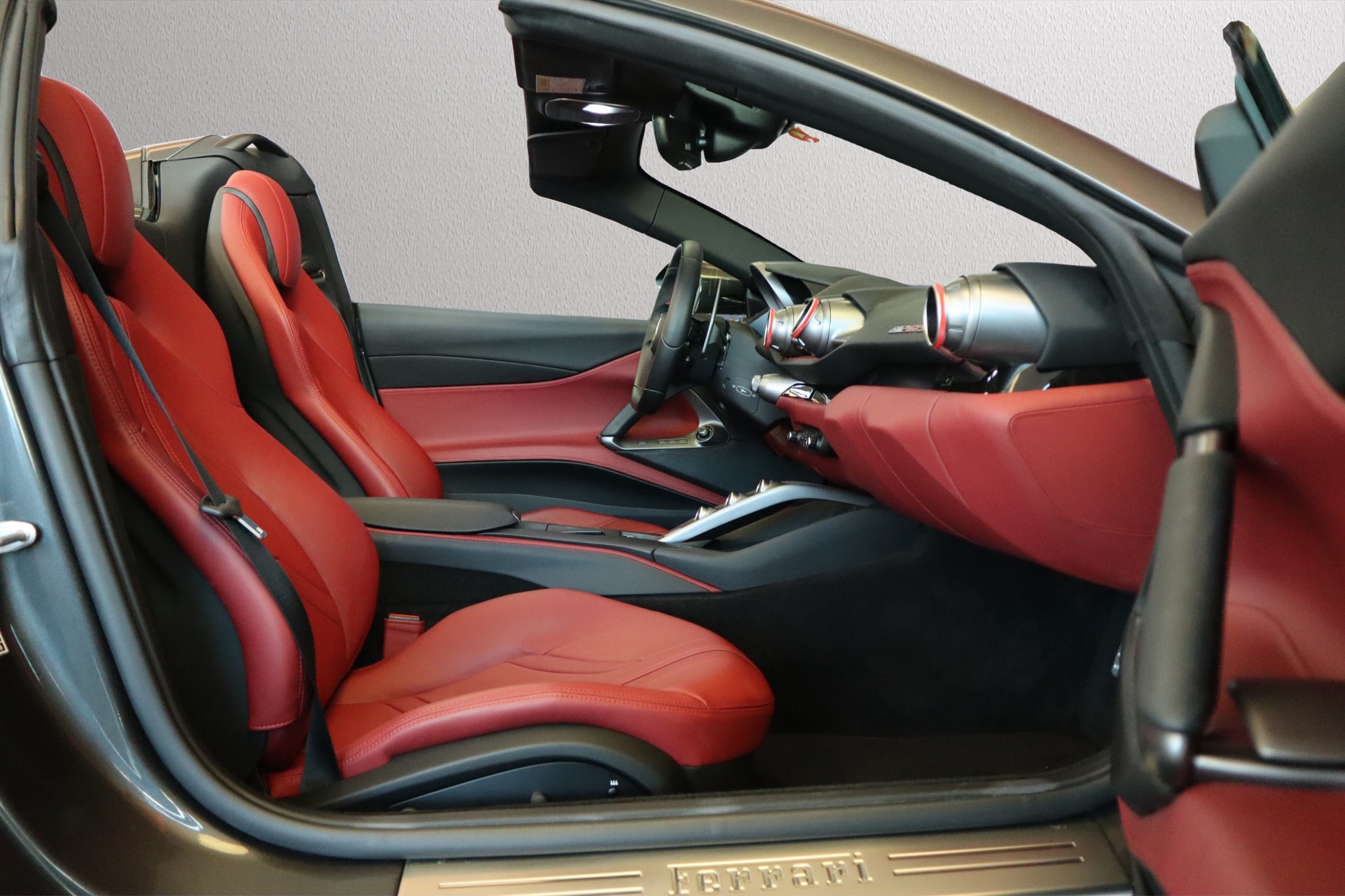 FERRARI 812 GTS-image-19
