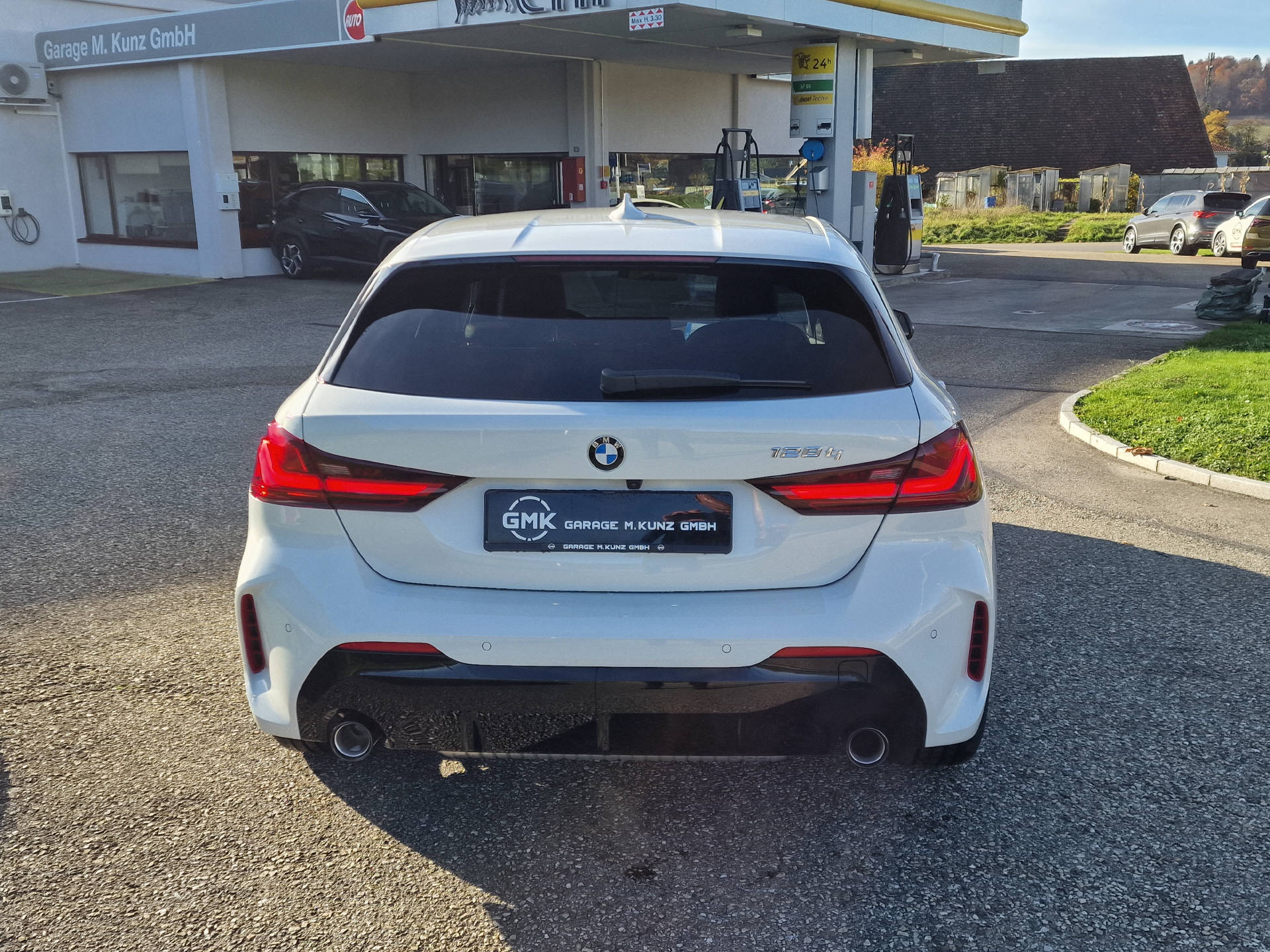 BMW 128ti-image-5