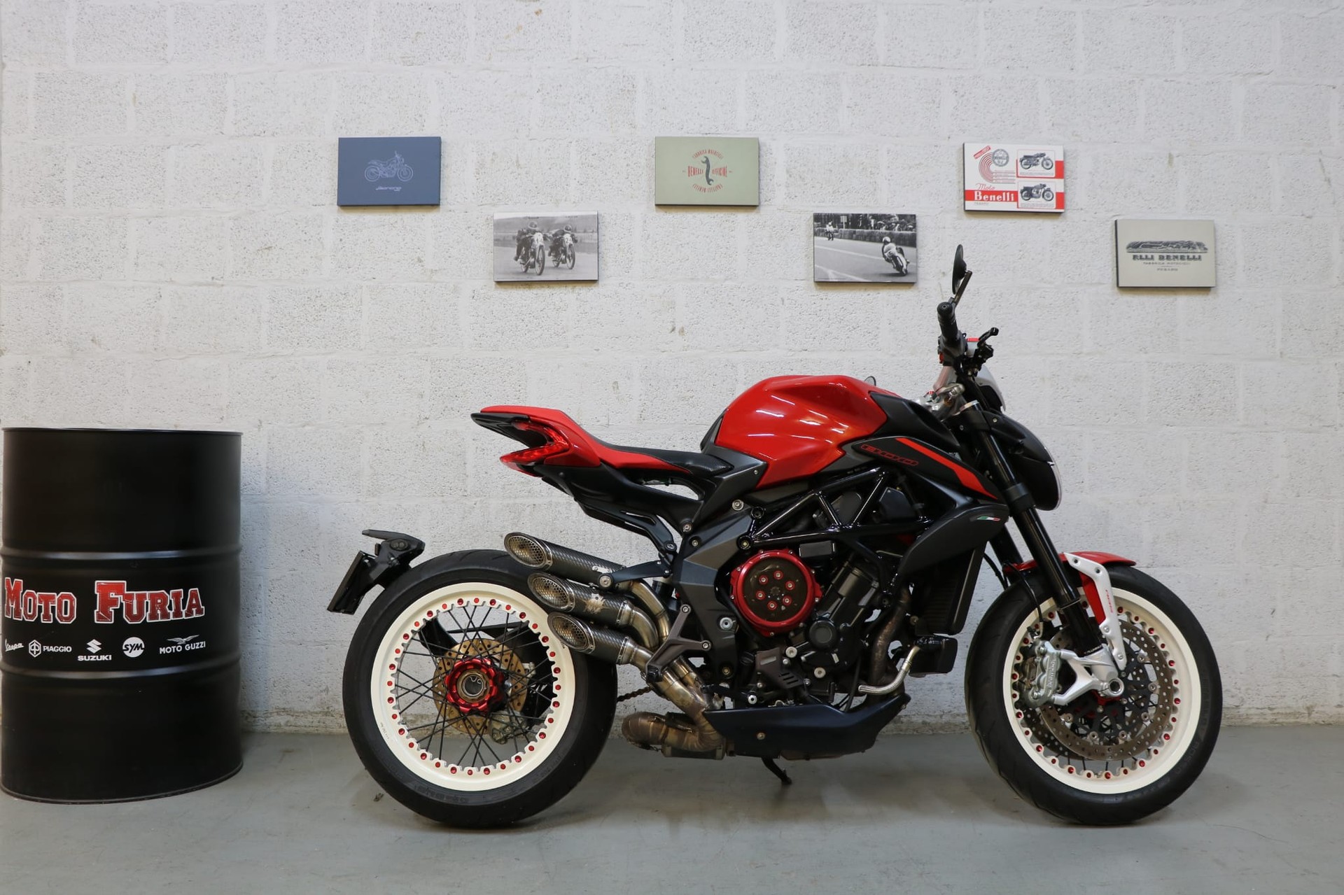 MV AGUSTA Dragster 800 RR ABS-image-1