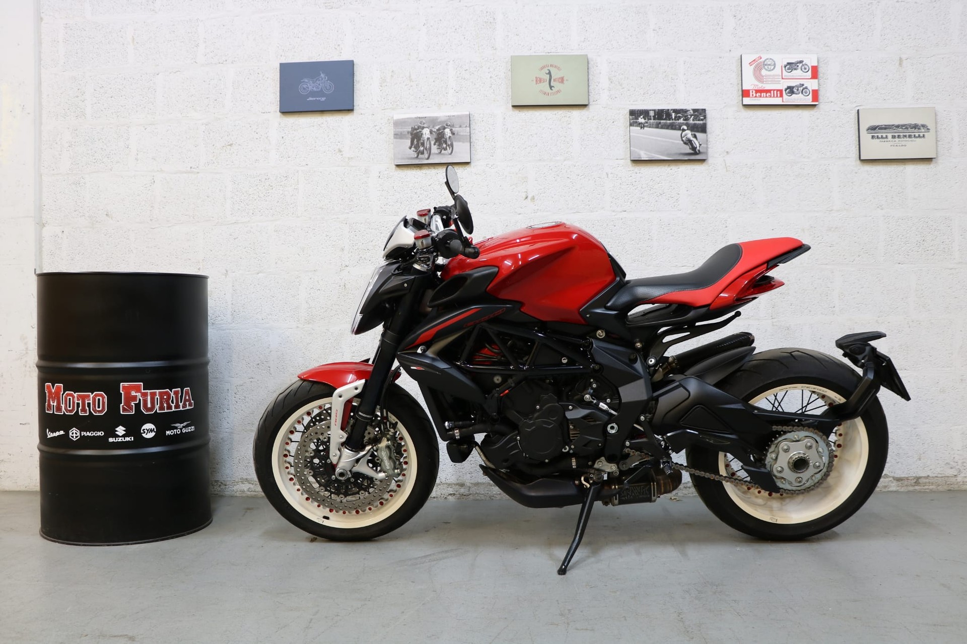 MV AGUSTA Dragster 800 RR ABS-image-4