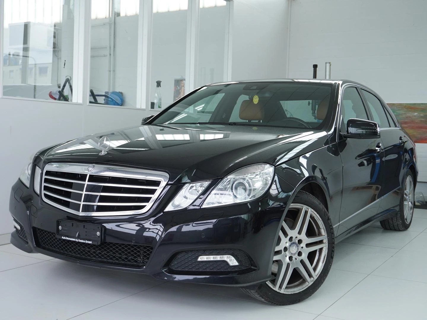 MERCEDES-BENZ E 350 Avantgarde 4Matic 7G-Tronic