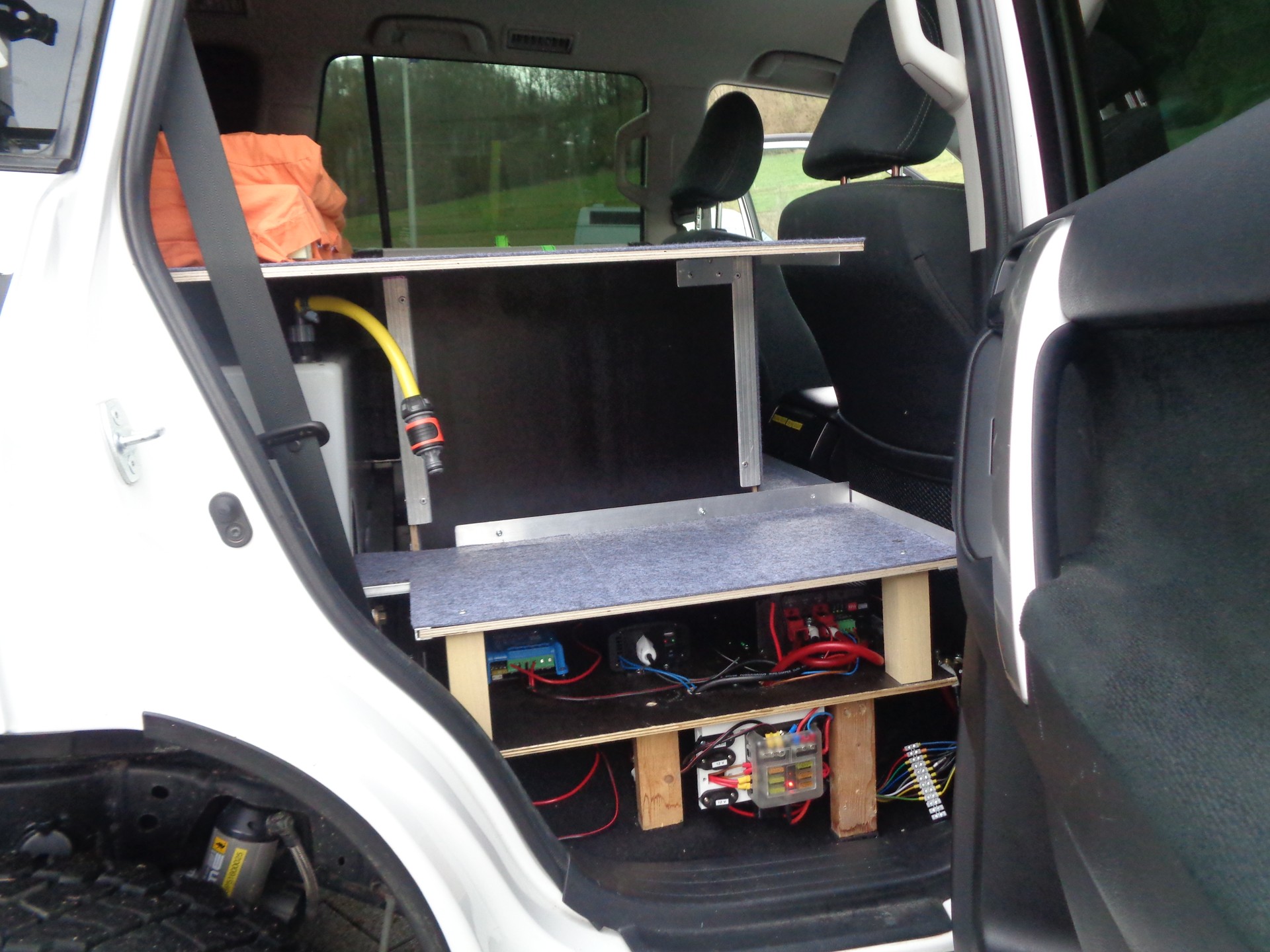 TOYOTA Land Cruiser 2.8TD Comfort Automatic-image-9
