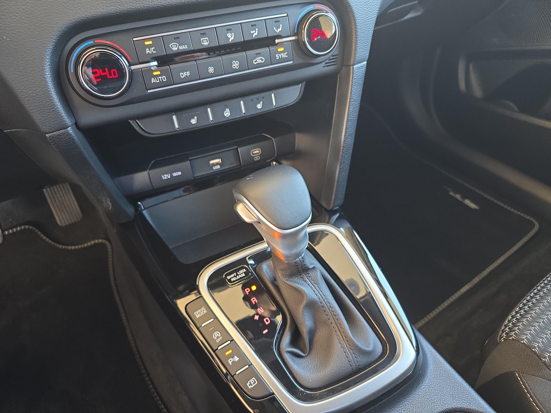 KIA Ceed SW 1.5 T-GDi MHEV Power / Jetzt mit attraktivem 1.9% Leasing-image-17