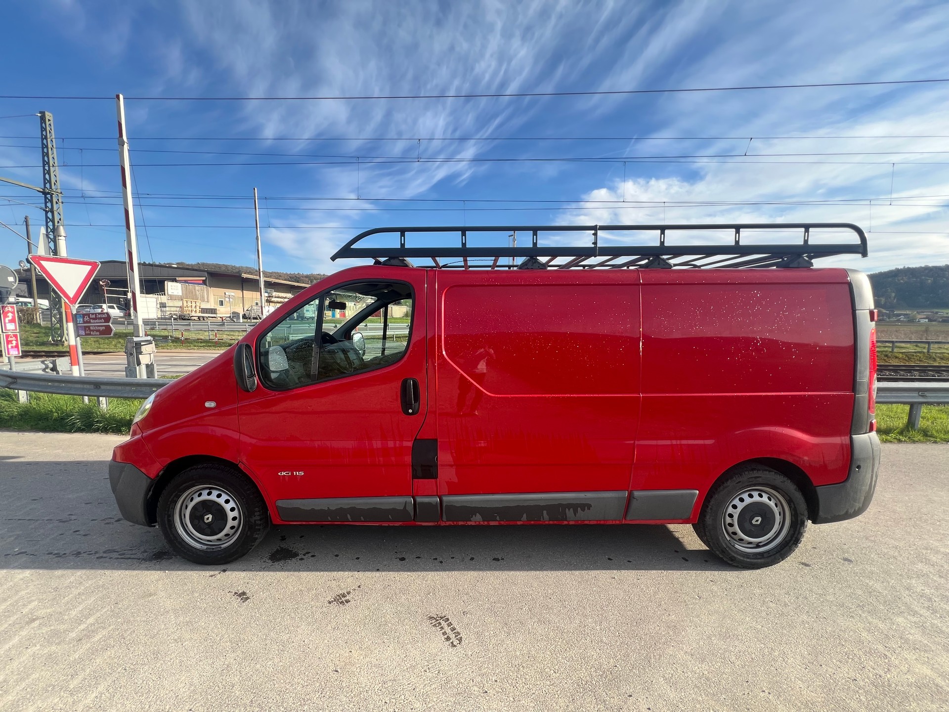 RENAULT Trafic 2.0 dCi 115 2.9t L2H1-image-7