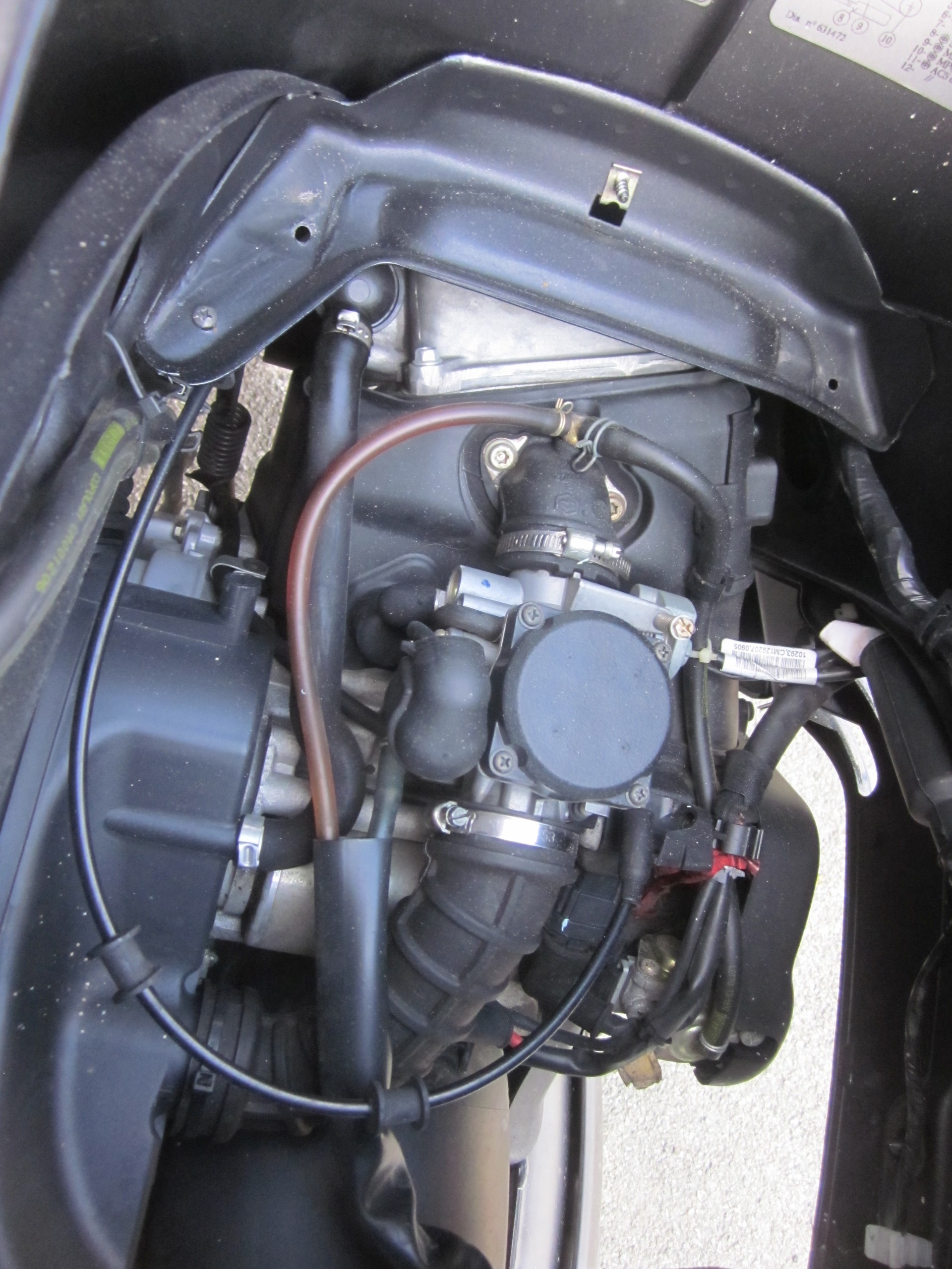 PIAGGIO Vespa 125 LX4-image-5