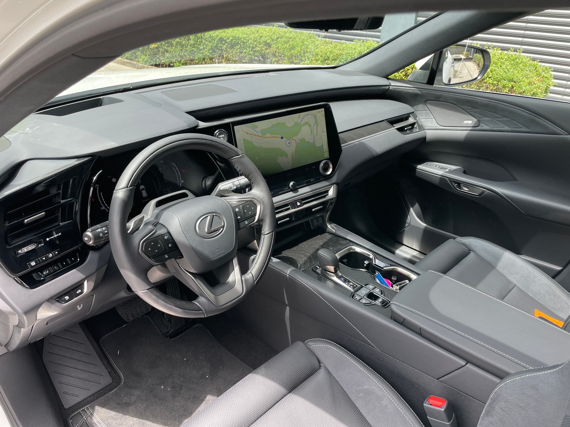 LEXUS RX 450h+ Ecxellence AWD CVT PHEV-image-8