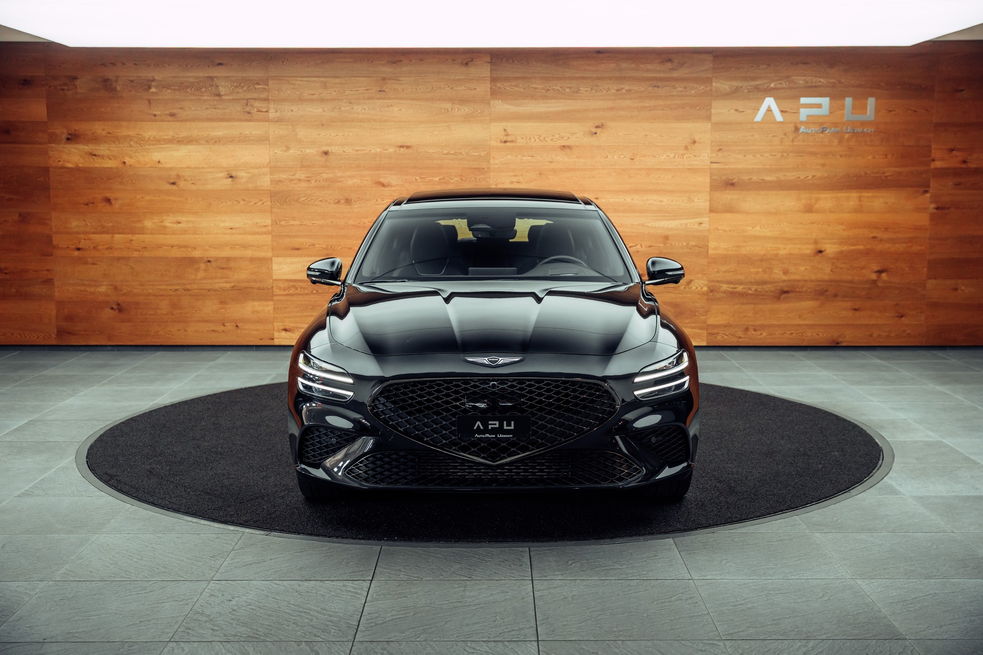 GENESIS G70 Shooting Brake 2.0 T Plus Sport AT8 AWD-image-17