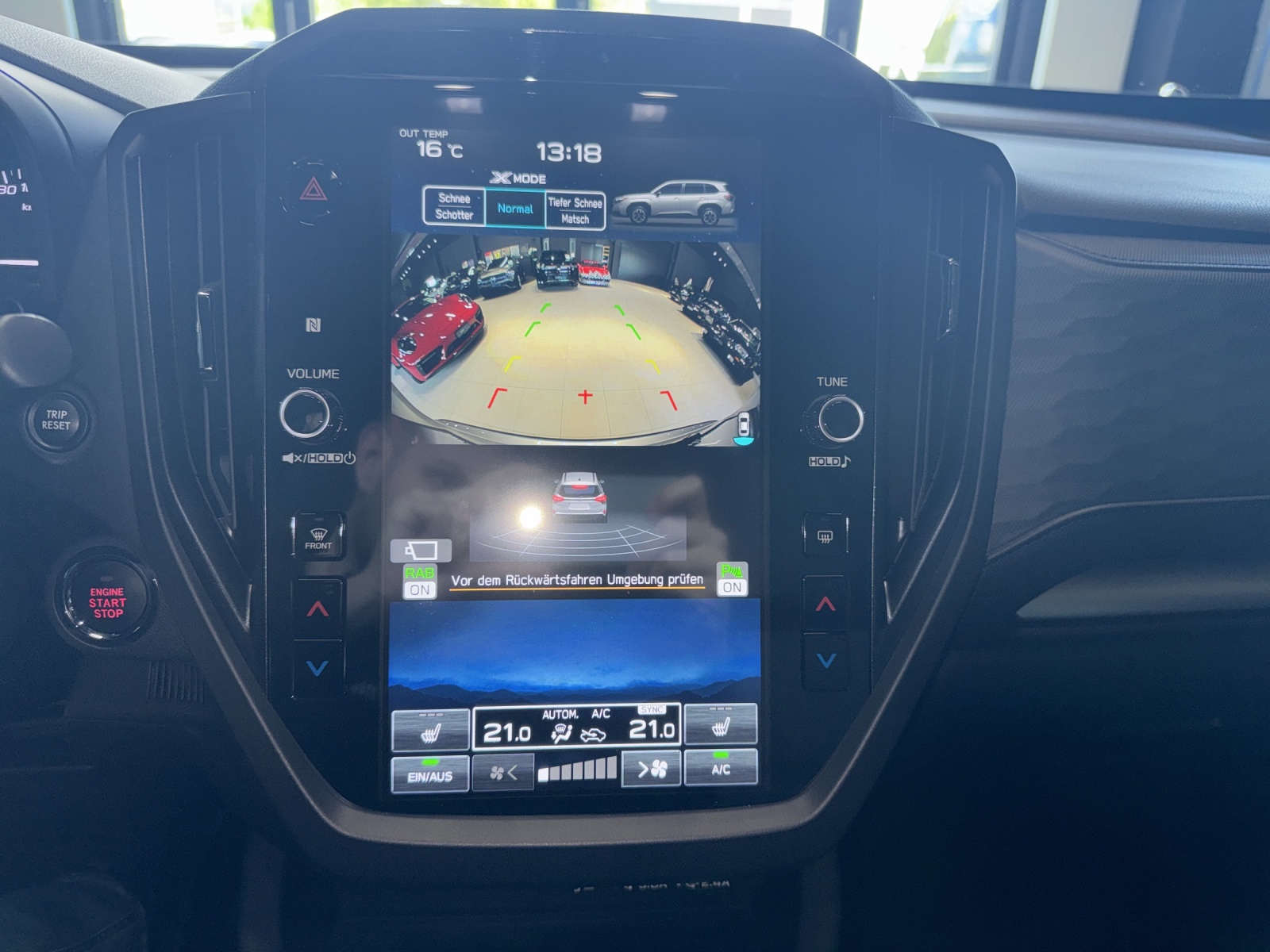 SUBARU Forester 2.0i e-Boxer Swiss Plus Lineartronic-image-18