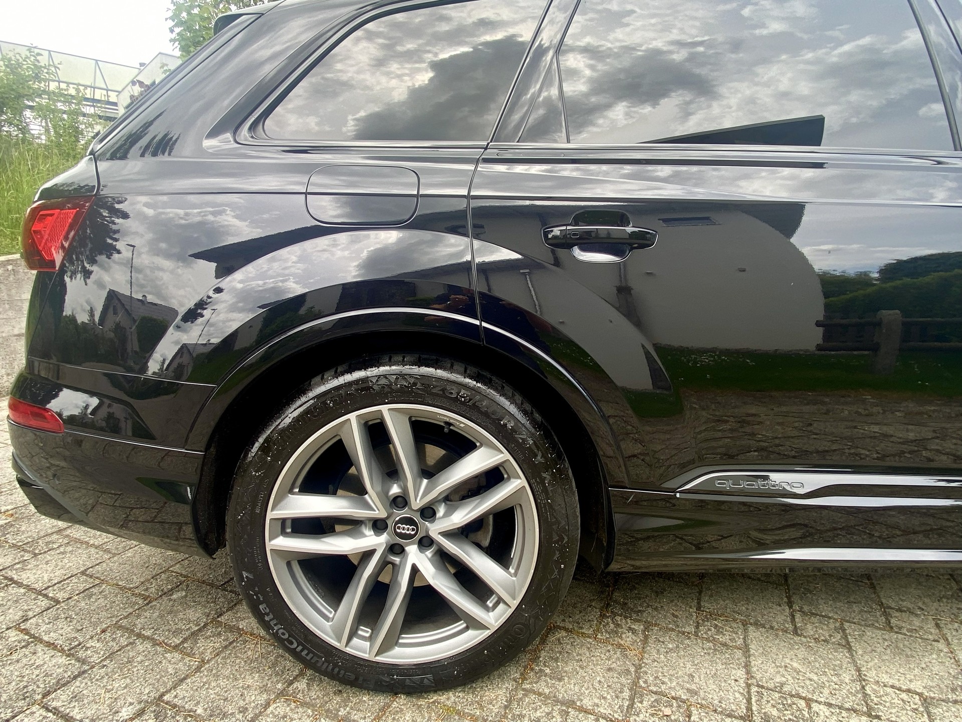 AUDI Q7 3.0 50 TDI S Line quattro T-Tronic-image-1