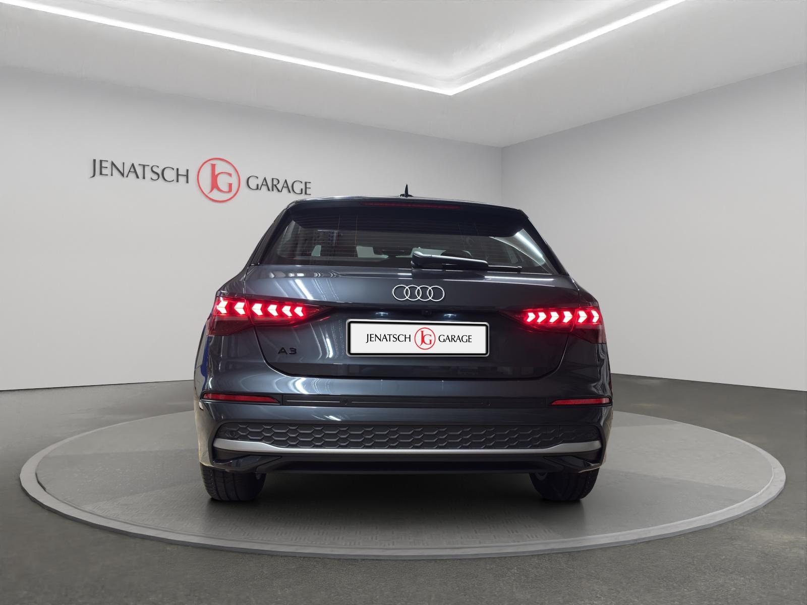 AUDI A3 Sportback 1.5 TFSI S-Tronic-image-3