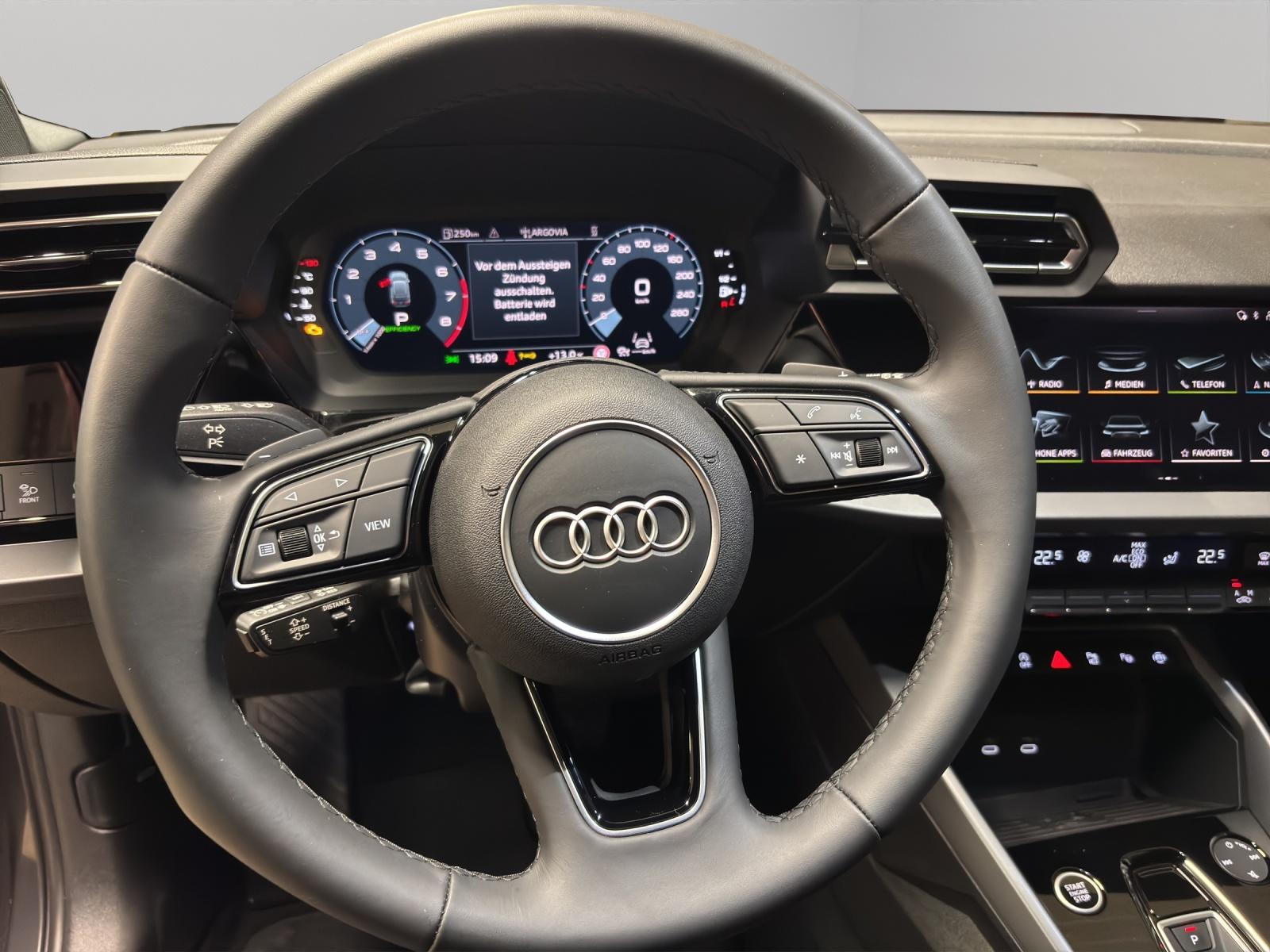 AUDI A3 Sportback 1.5 TFSI S-Tronic-image-6