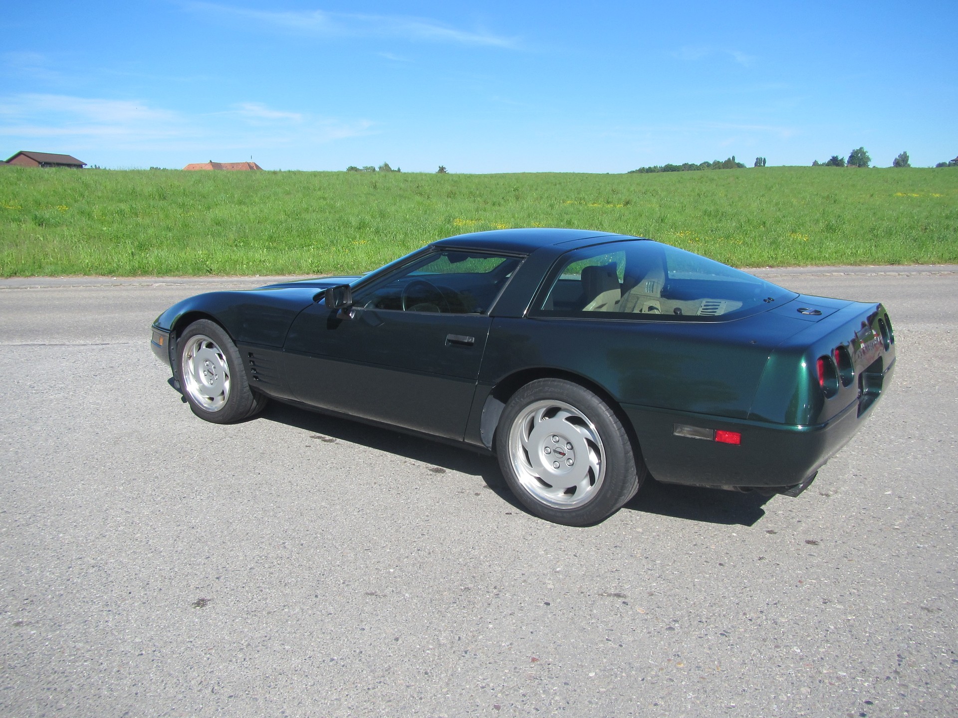 CHEVROLET Corvette 5.7-image-2