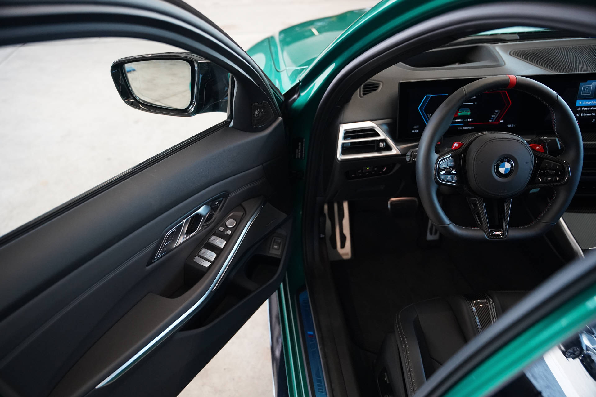 BMW M3 Competition M xDrive LCI-image-7
