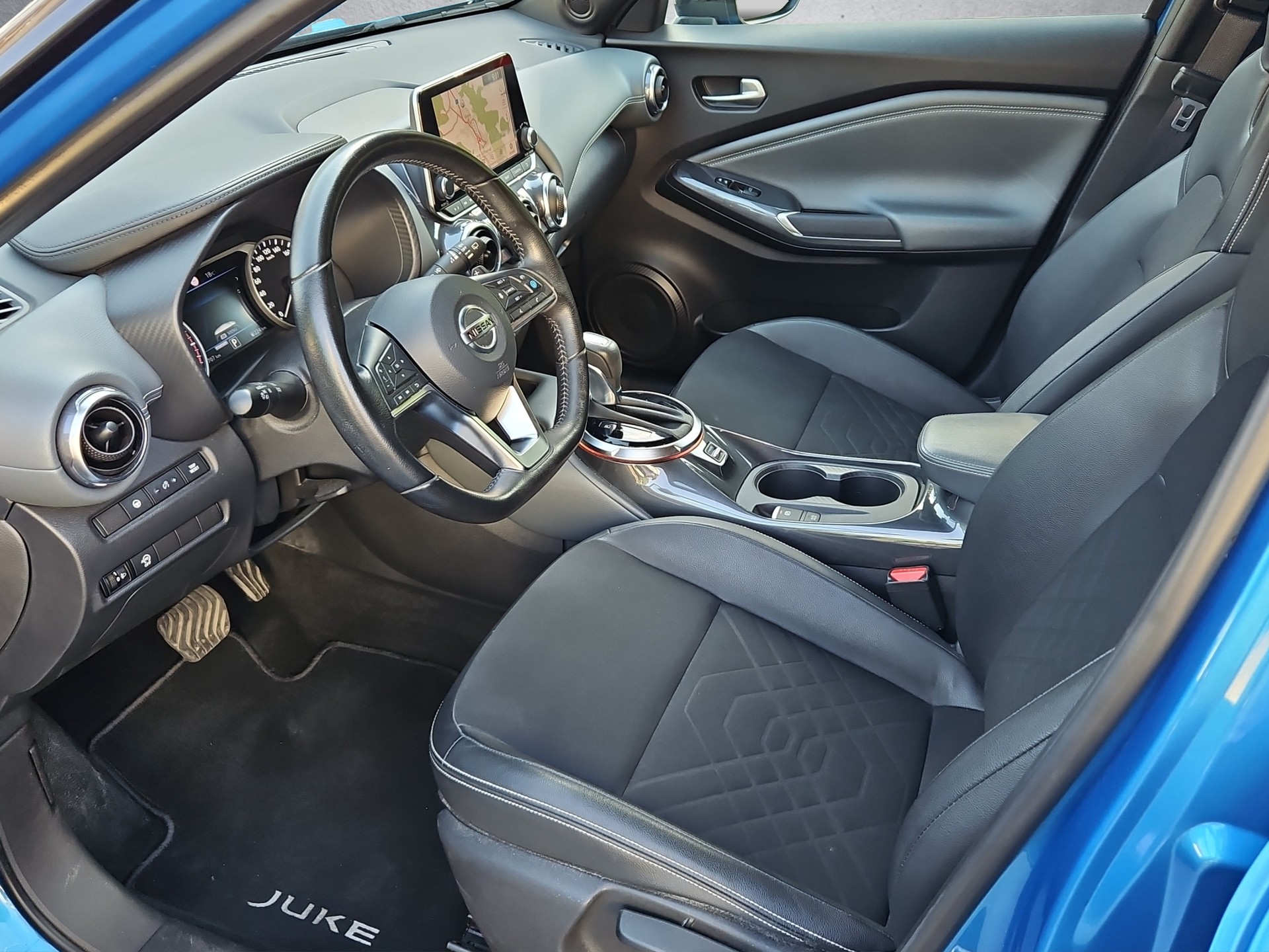 NISSAN Juke 1.0 DIG-T tekna-image-9