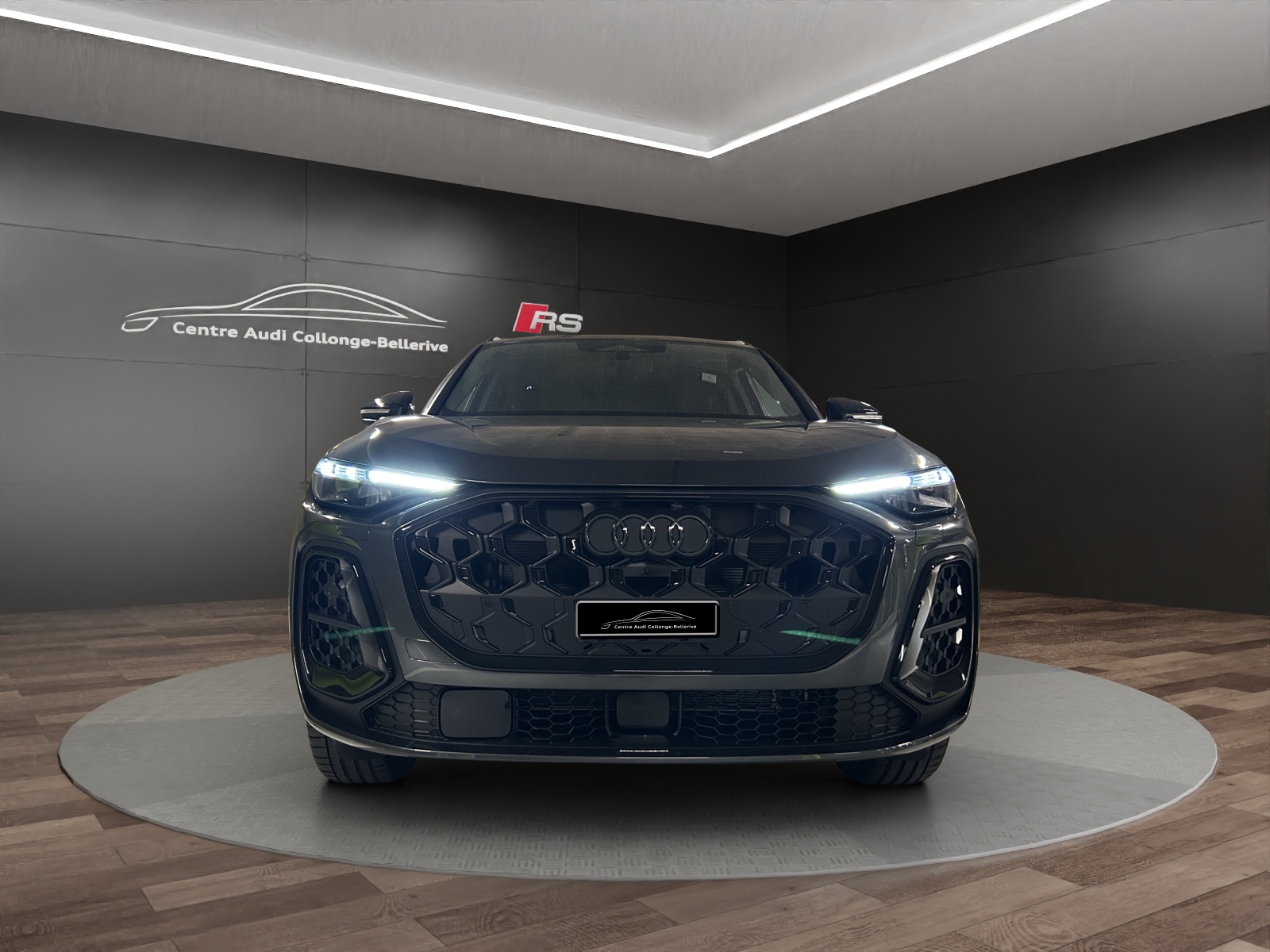 AUDI Q5 TFSI quatto 150 kW S-tronic-showroom-element-1