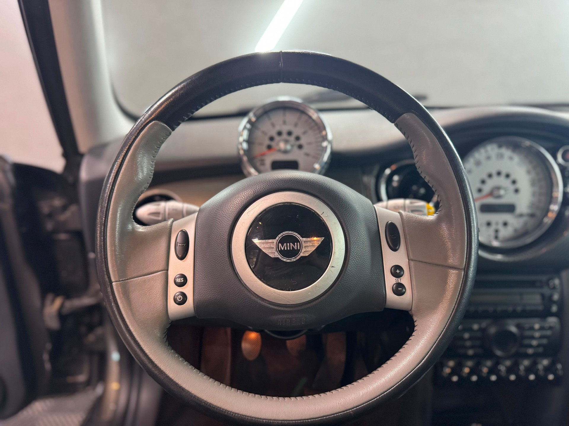 MINI Cooper Park Lane-image-11