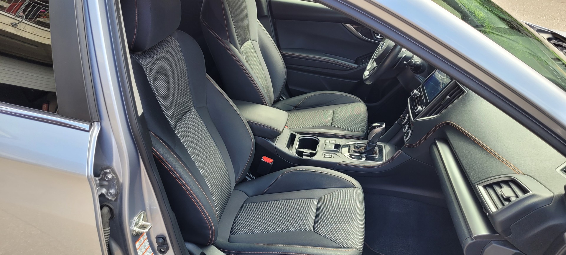 SUBARU XV 2.0 Swiss Plus AWD Lineartronic-image-15