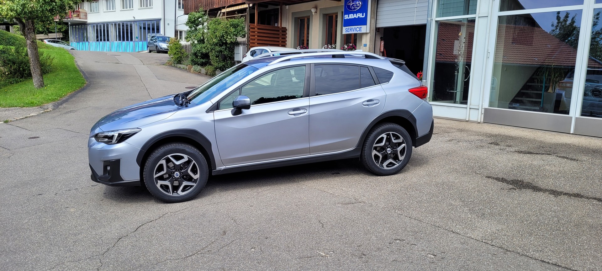 SUBARU XV 2.0 Swiss Plus AWD Lineartronic-showroom-element-1