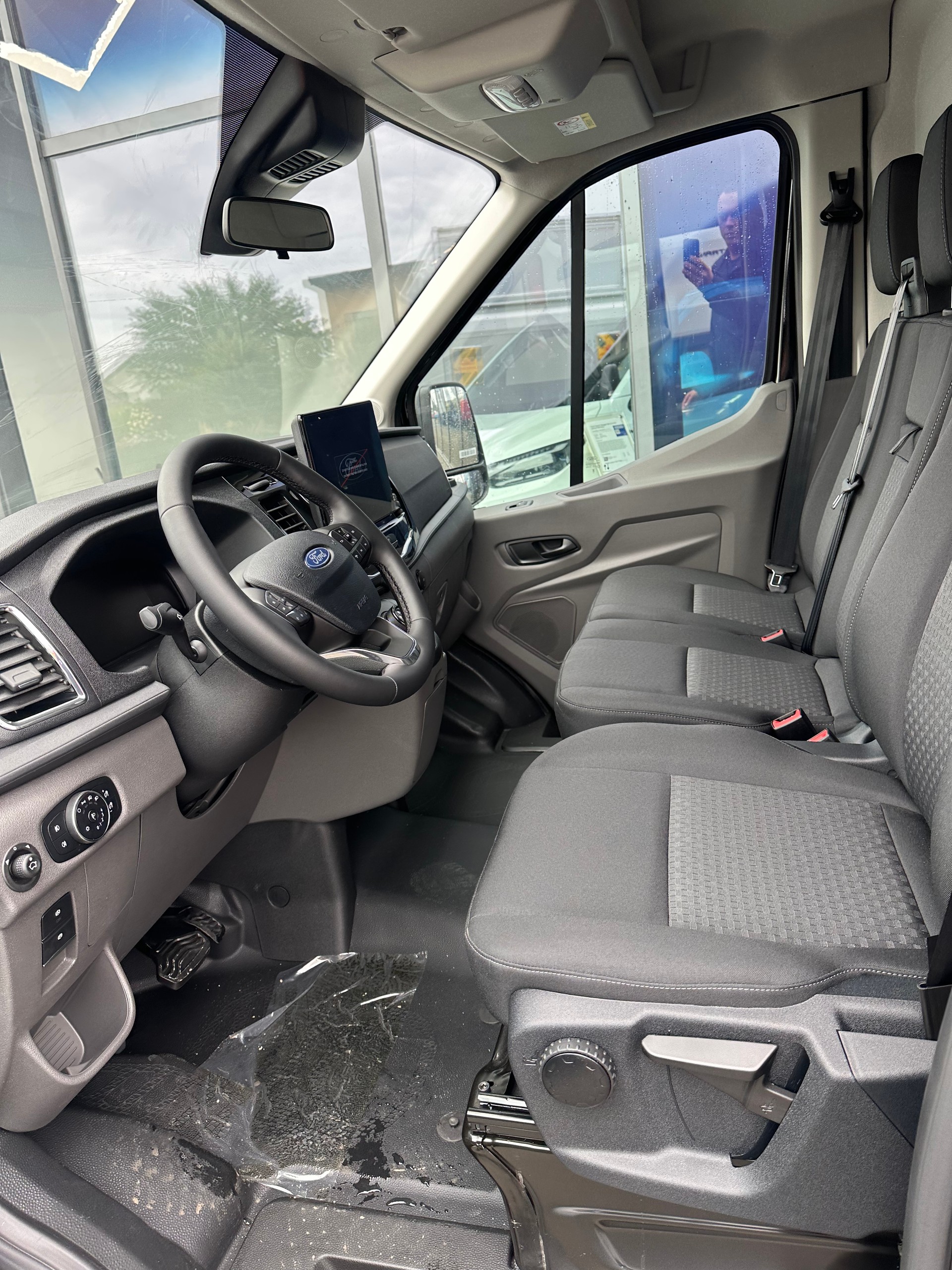 FORD Transit van 350 L3H2 2.0 EcoBl Trend/165CV/HD/Aut.-image-10