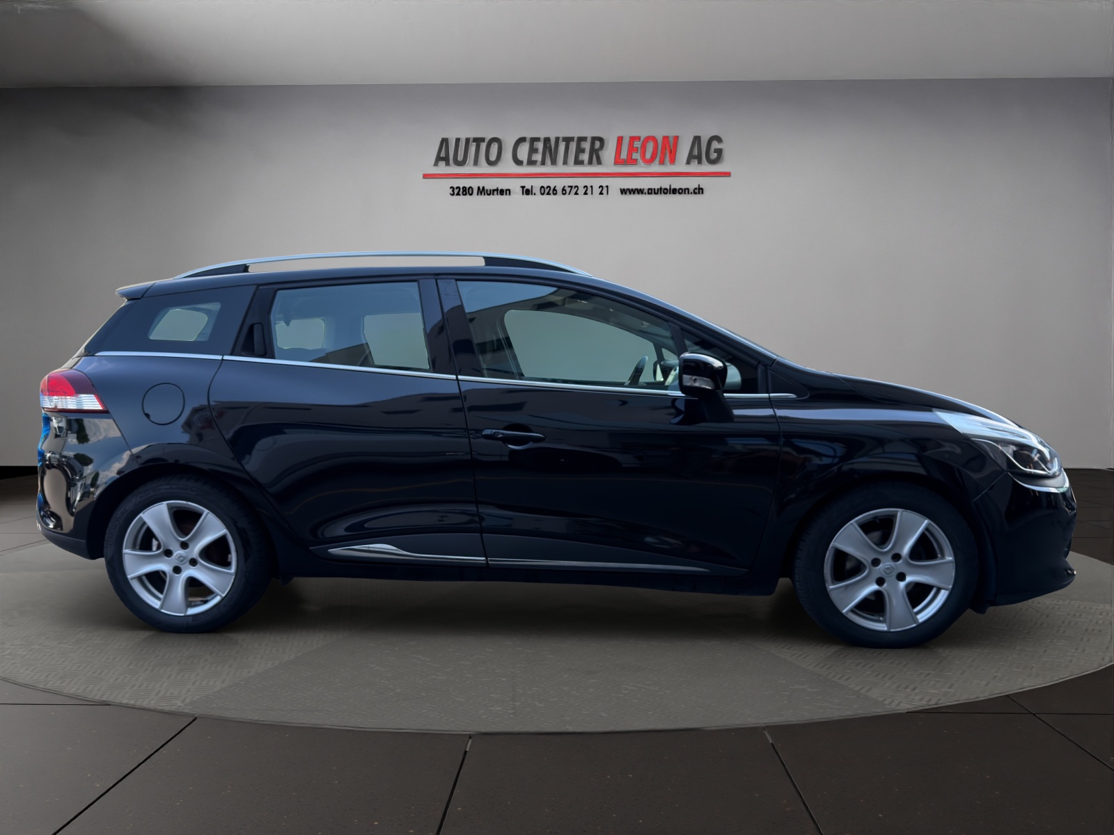 RENAULT Clio Grandtour 1.2 16V T GT EDC-image-6