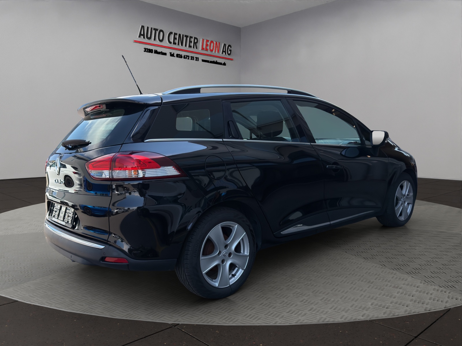 RENAULT Clio Grandtour 1.2 16V T GT EDC-image-5