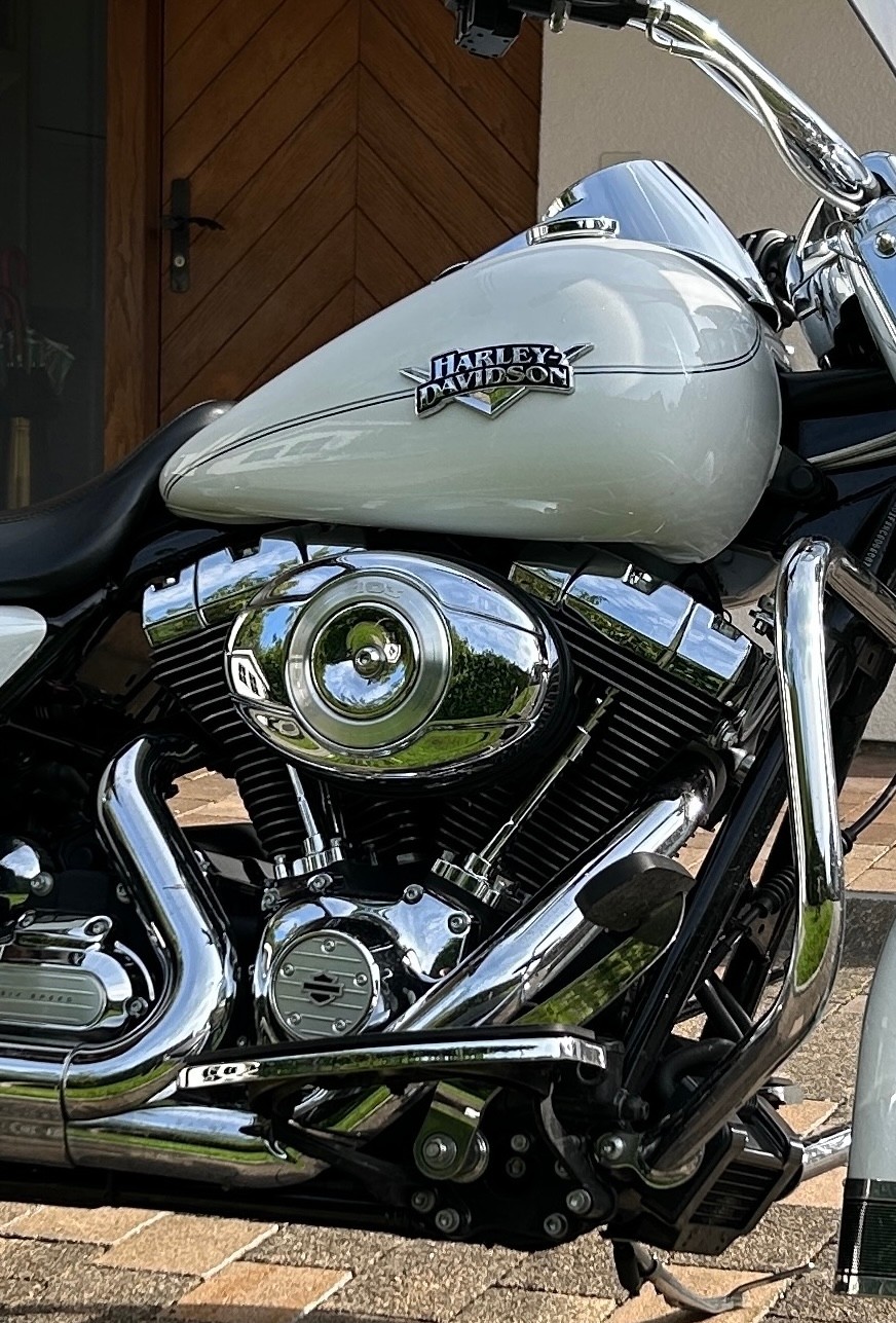 HARLEY-DAVIDSON FLHRC Road King Classic 103 ABS-image-4