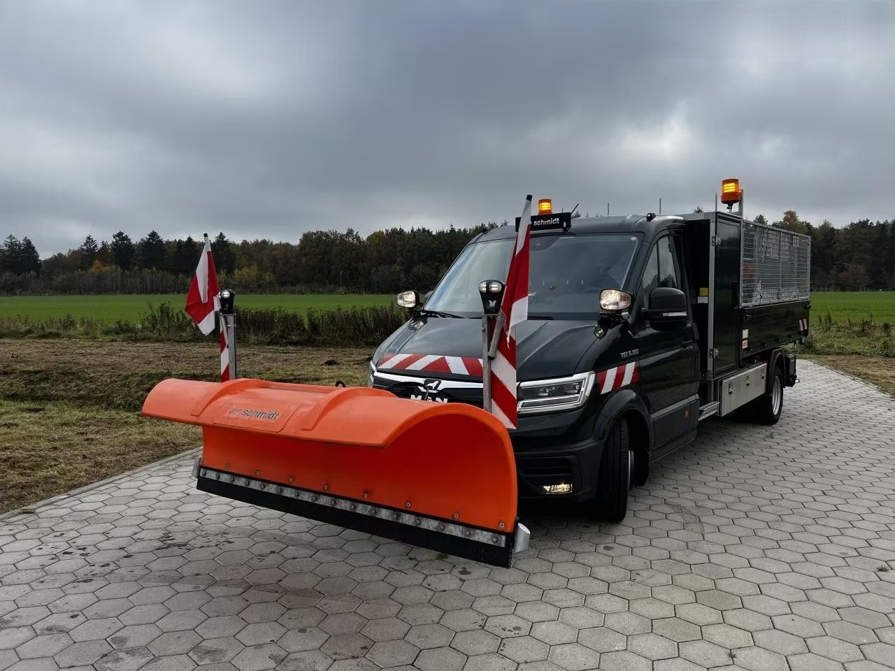 MAN TGE 6.160 Winterdienst, Schild + Streuer