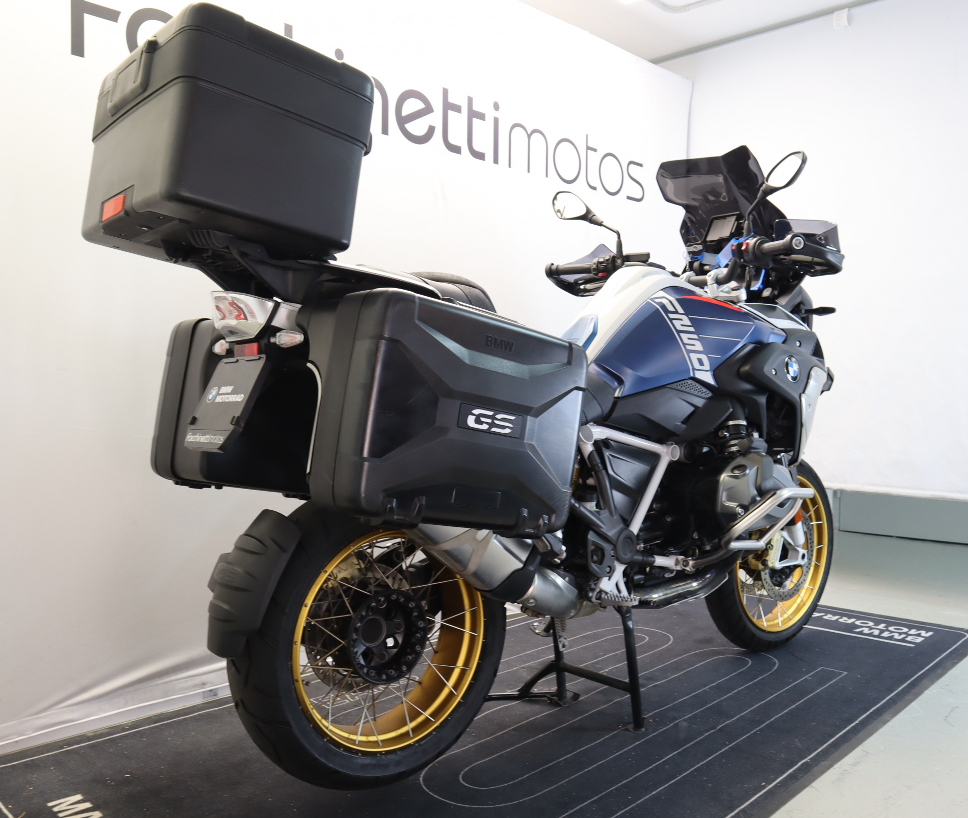 BMW R 1250 GS Trophy-image-3
