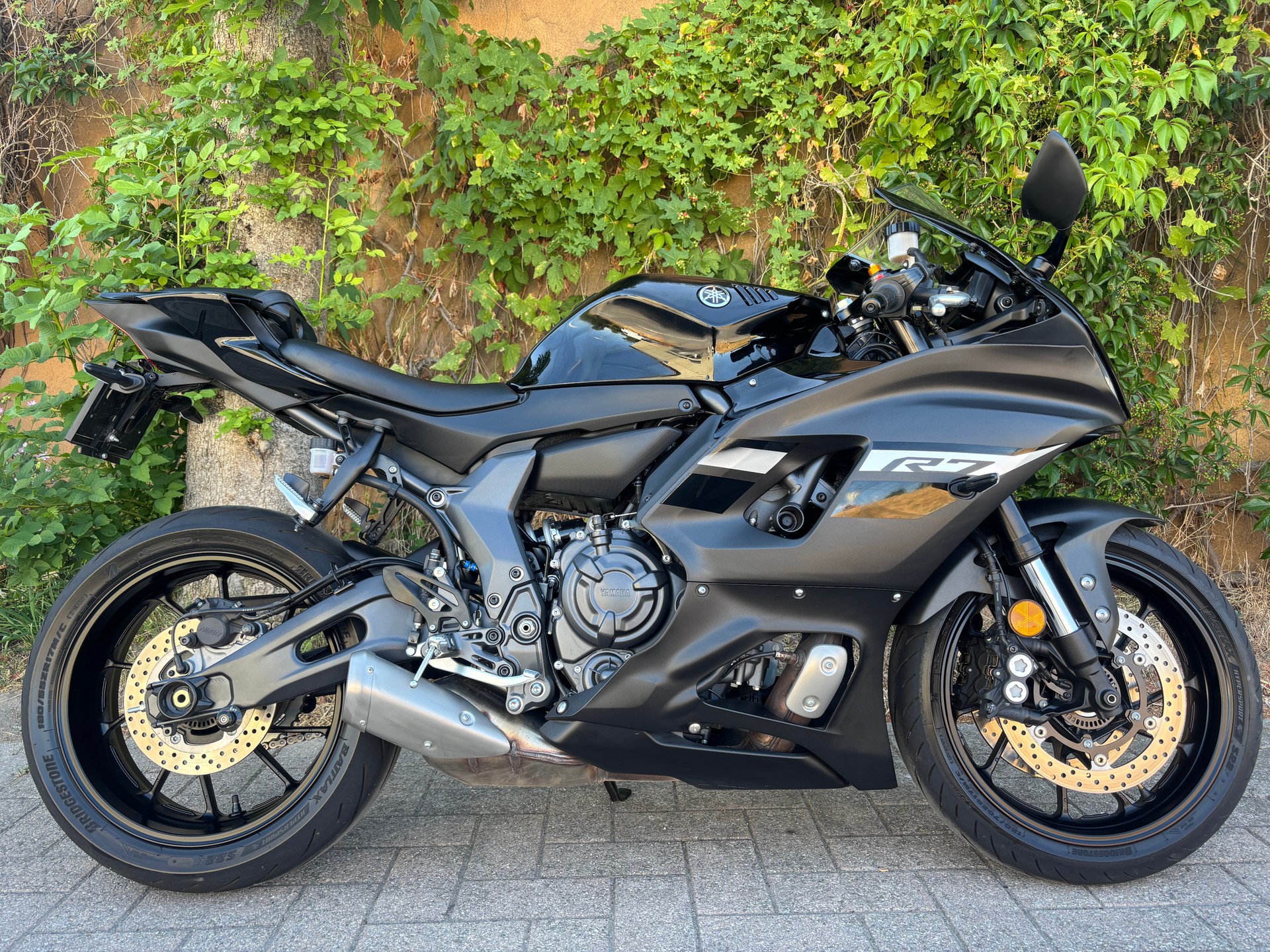 YAMAHA YZF-R7 (35kW)-image-0