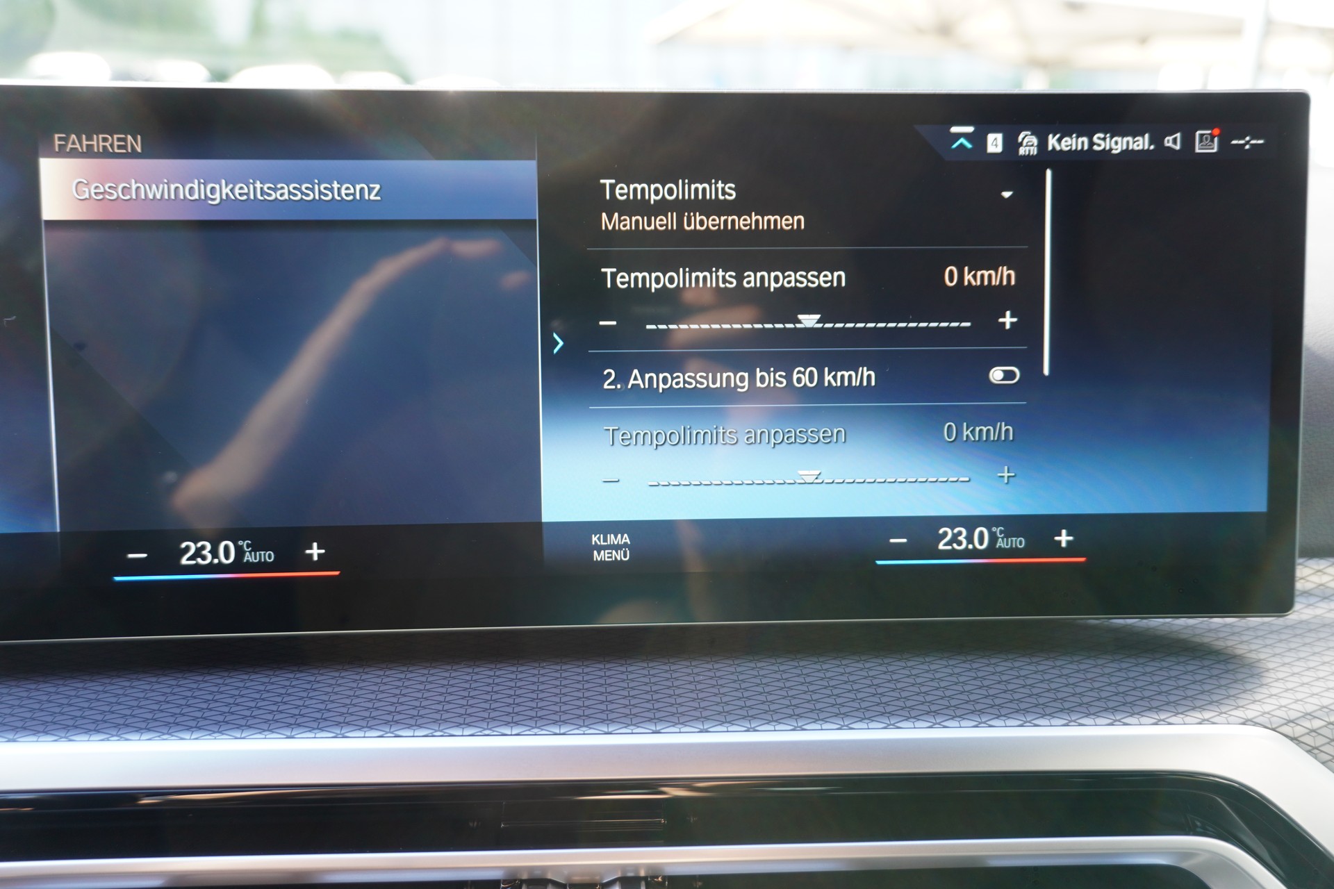 BMW 320d xDrive 48V Touring Steptronic M Sport-image-33