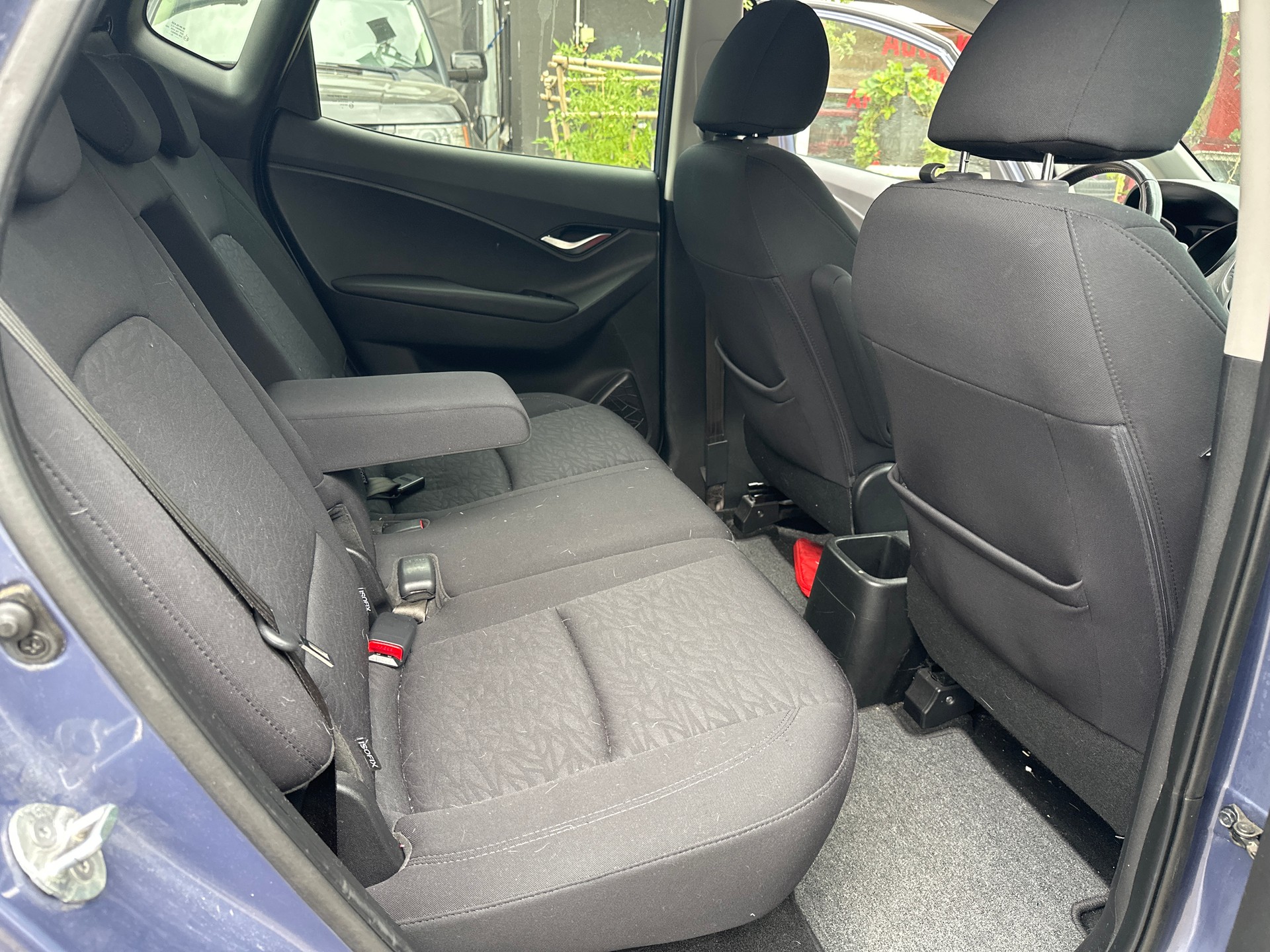 HYUNDAI iX20 1.6 Premium-image-10