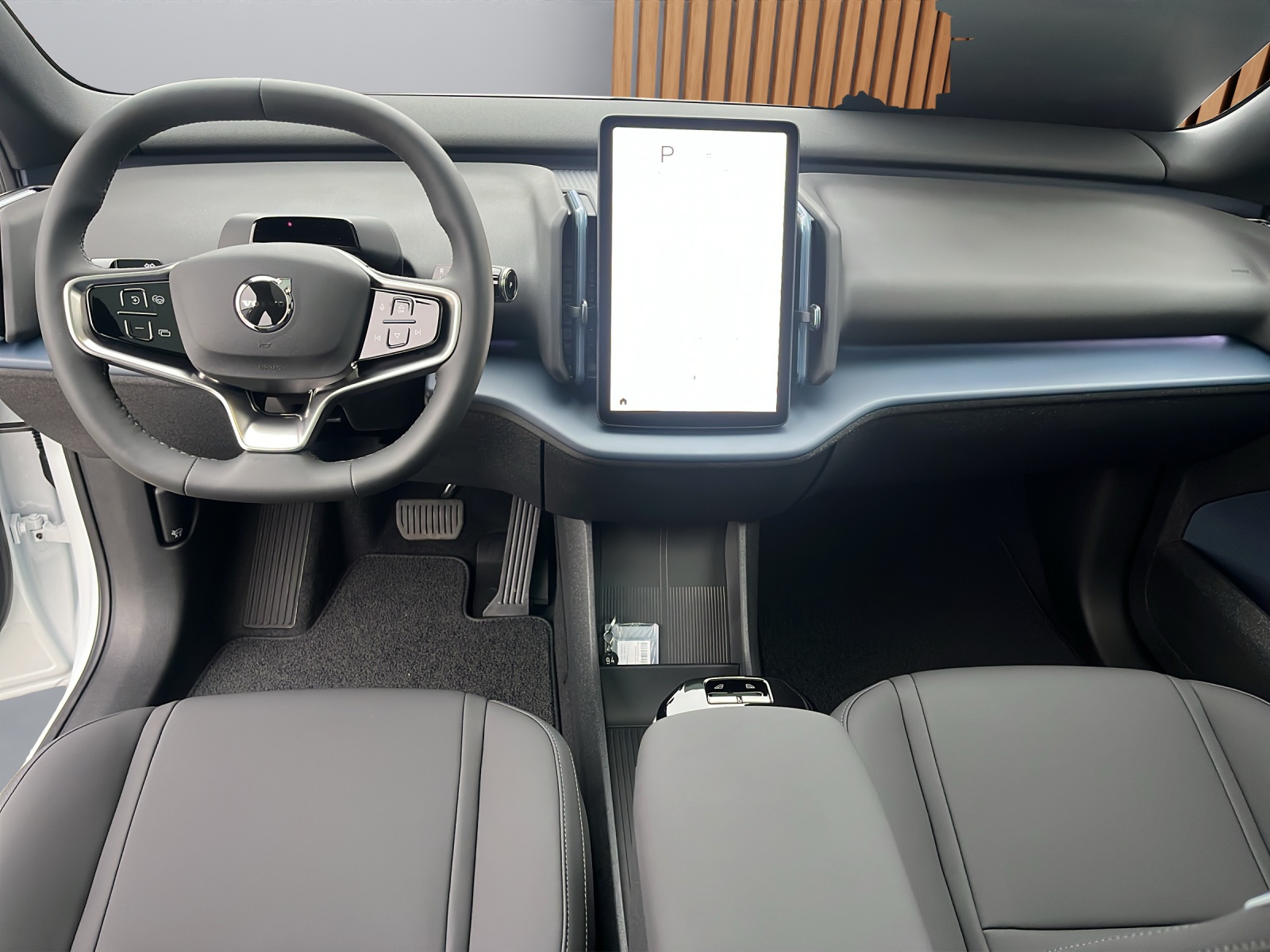VOLVO EX30 E60 Twin Ultra Performance AWD-image-11